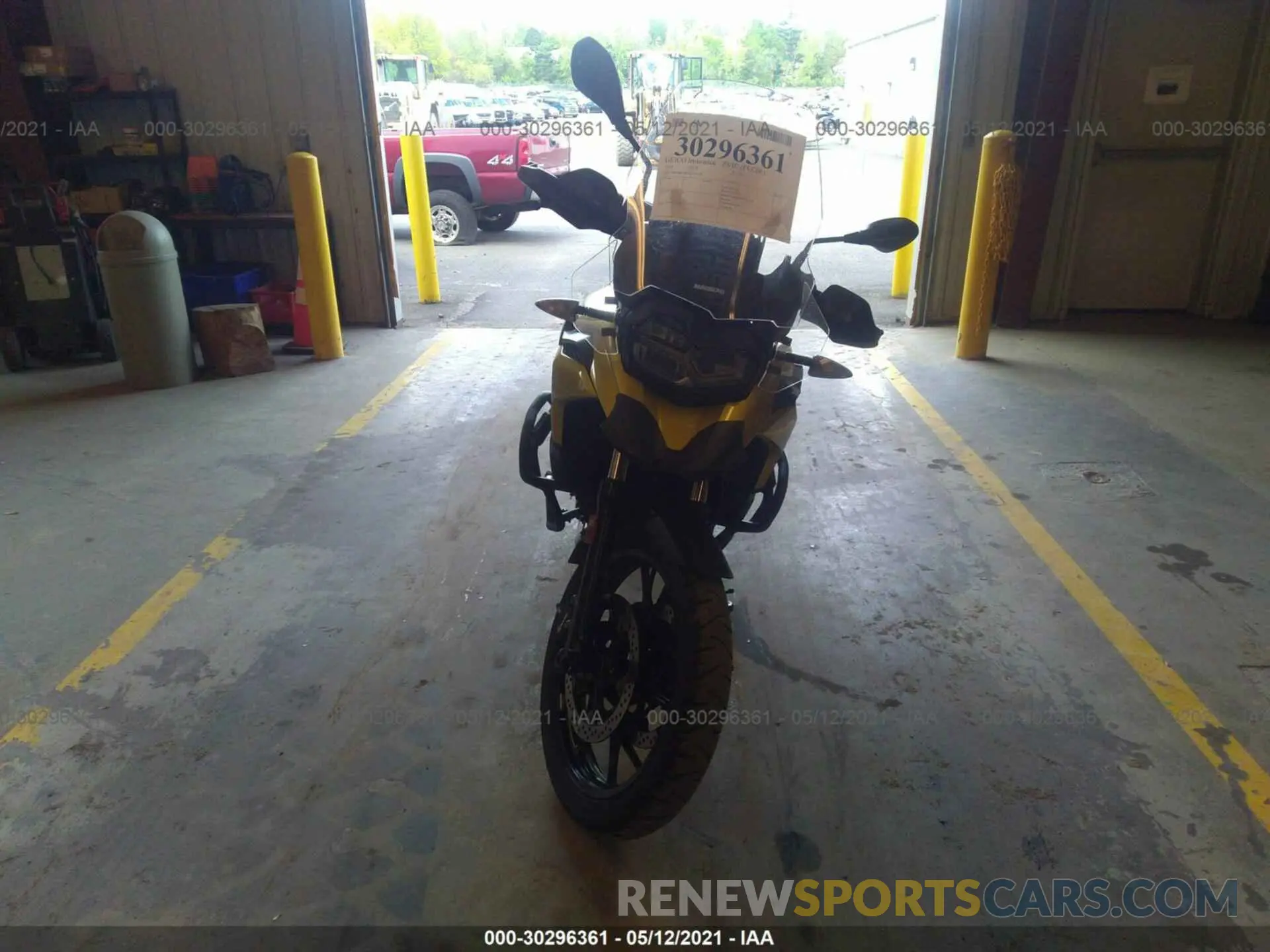 5 fotografías del automóvil dañado WB10B1807KZ786928 BMW F 750 2019