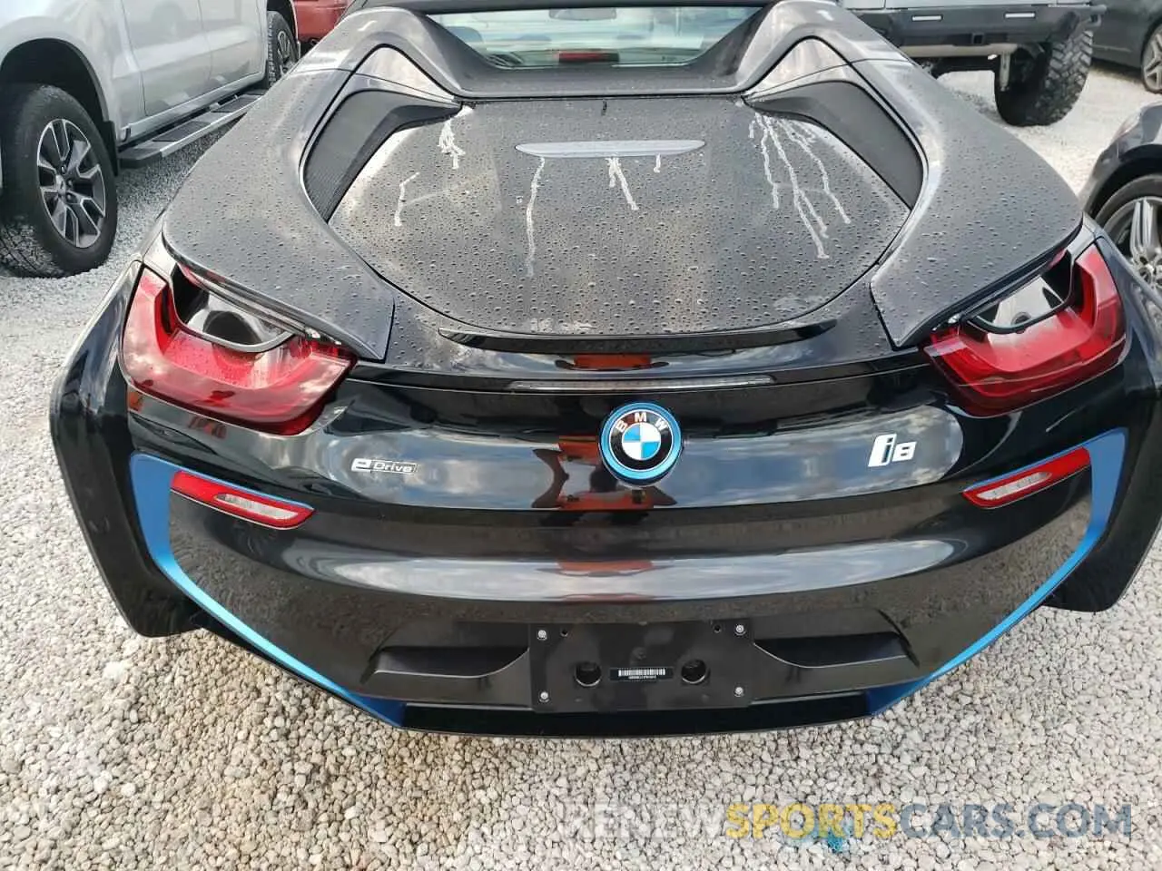 6 fotografías del automóvil dañado WBY2Z6C51K7D10615 BMW I SERIES 2019