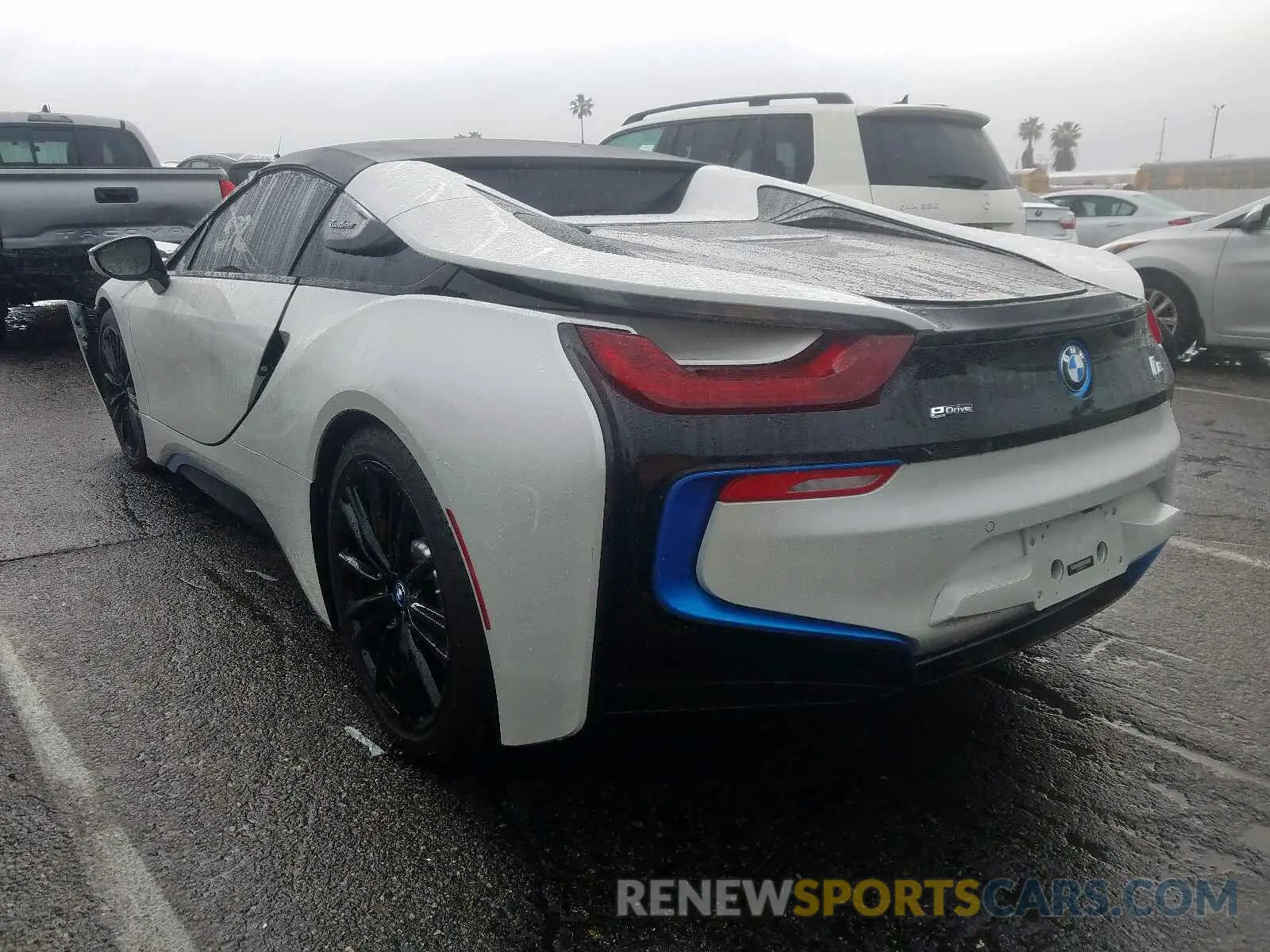 3 fotografías del automóvil dañado WBY2Z6C58K7D31672 BMW I SERIES 2019