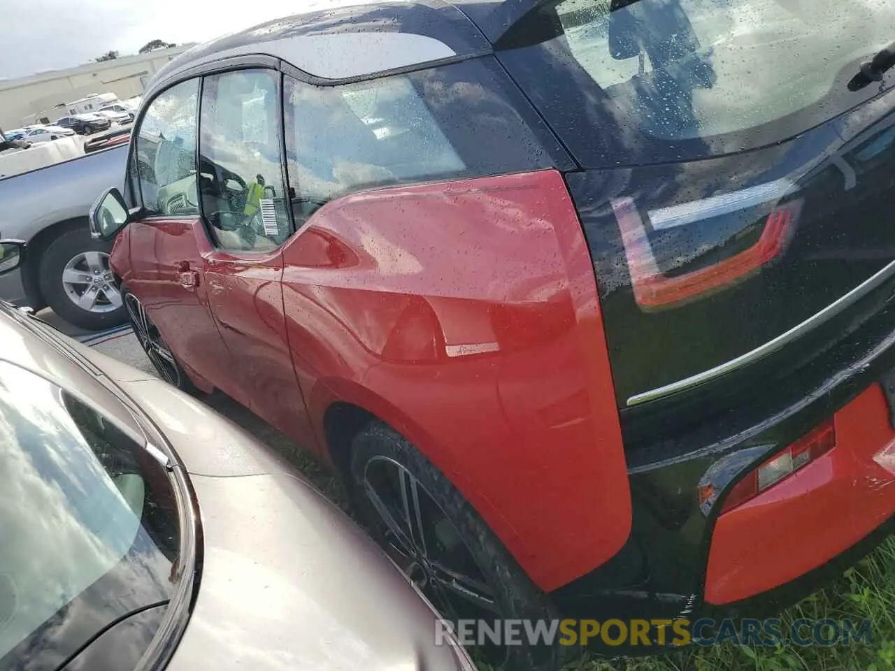 2 fotografías del automóvil dañado WBY8P4C55K7E23780 BMW I SERIES 2019