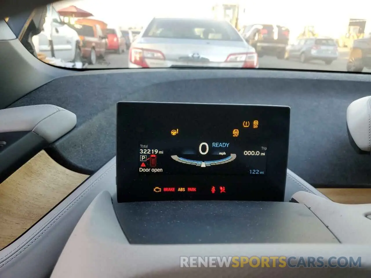 9 fotografías del automóvil dañado WBY8P4C57K7D27696 BMW I SERIES 2019