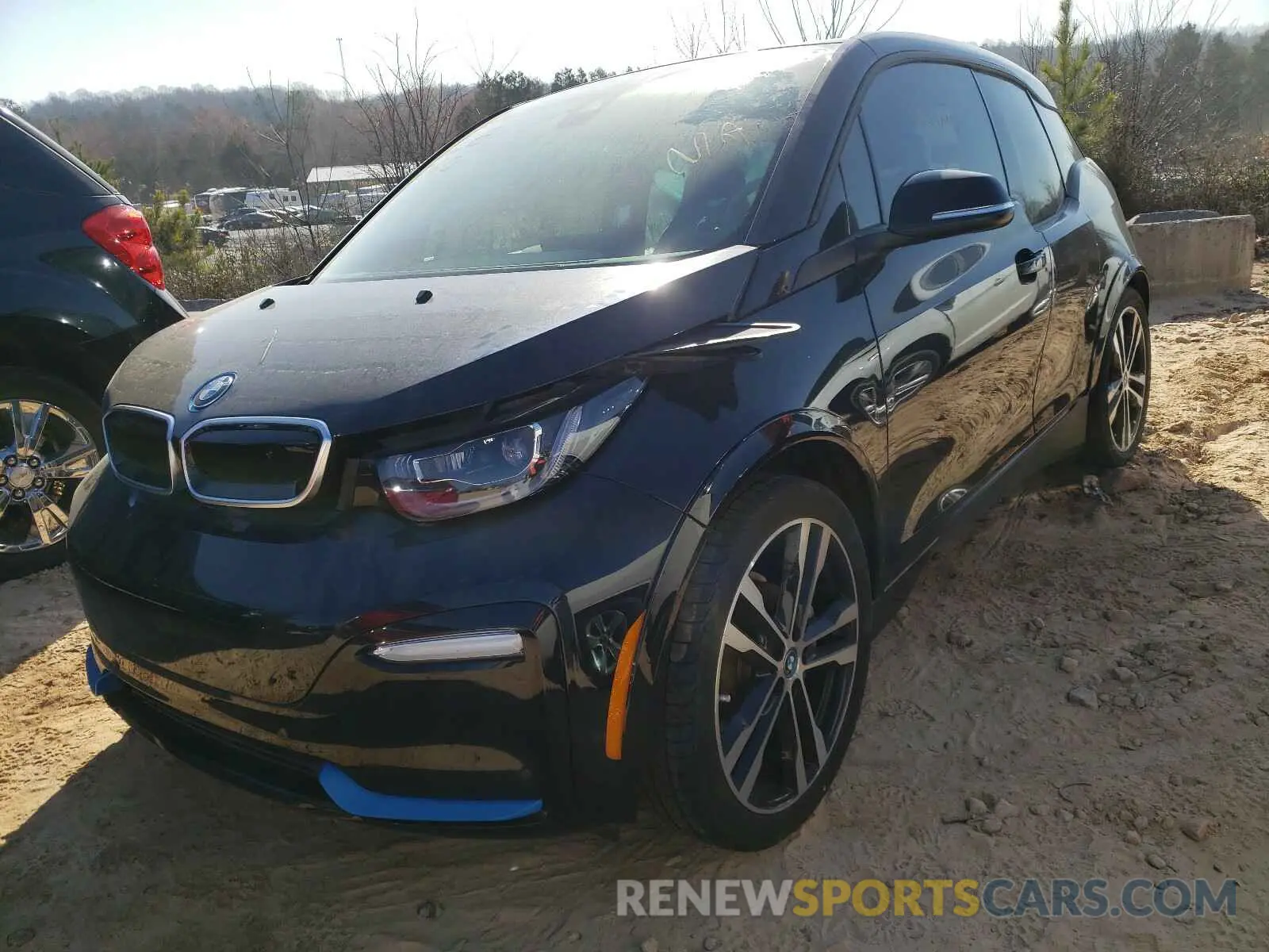 2 fotografías del automóvil dañado WBY8P6C58K7E84181 BMW I SERIES 2019