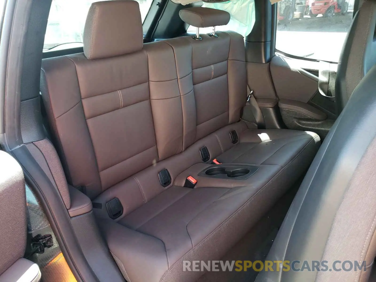 6 fotografías del automóvil dañado WBY8P8C53K7D45989 BMW I SERIES 2019