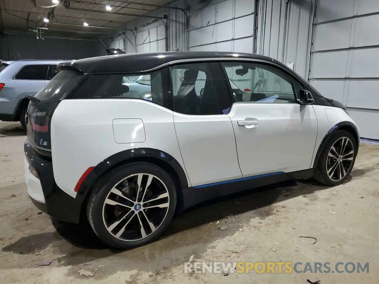 3 fotografías del automóvil dañado WBY8P8C5XK7D23732 BMW I SERIES 2019