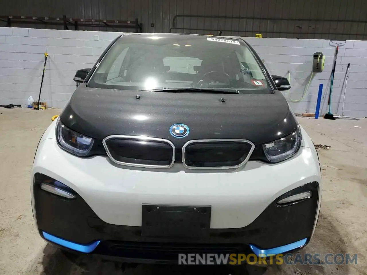5 fotografías del automóvil dañado WBY8P8C5XK7D23732 BMW I SERIES 2019