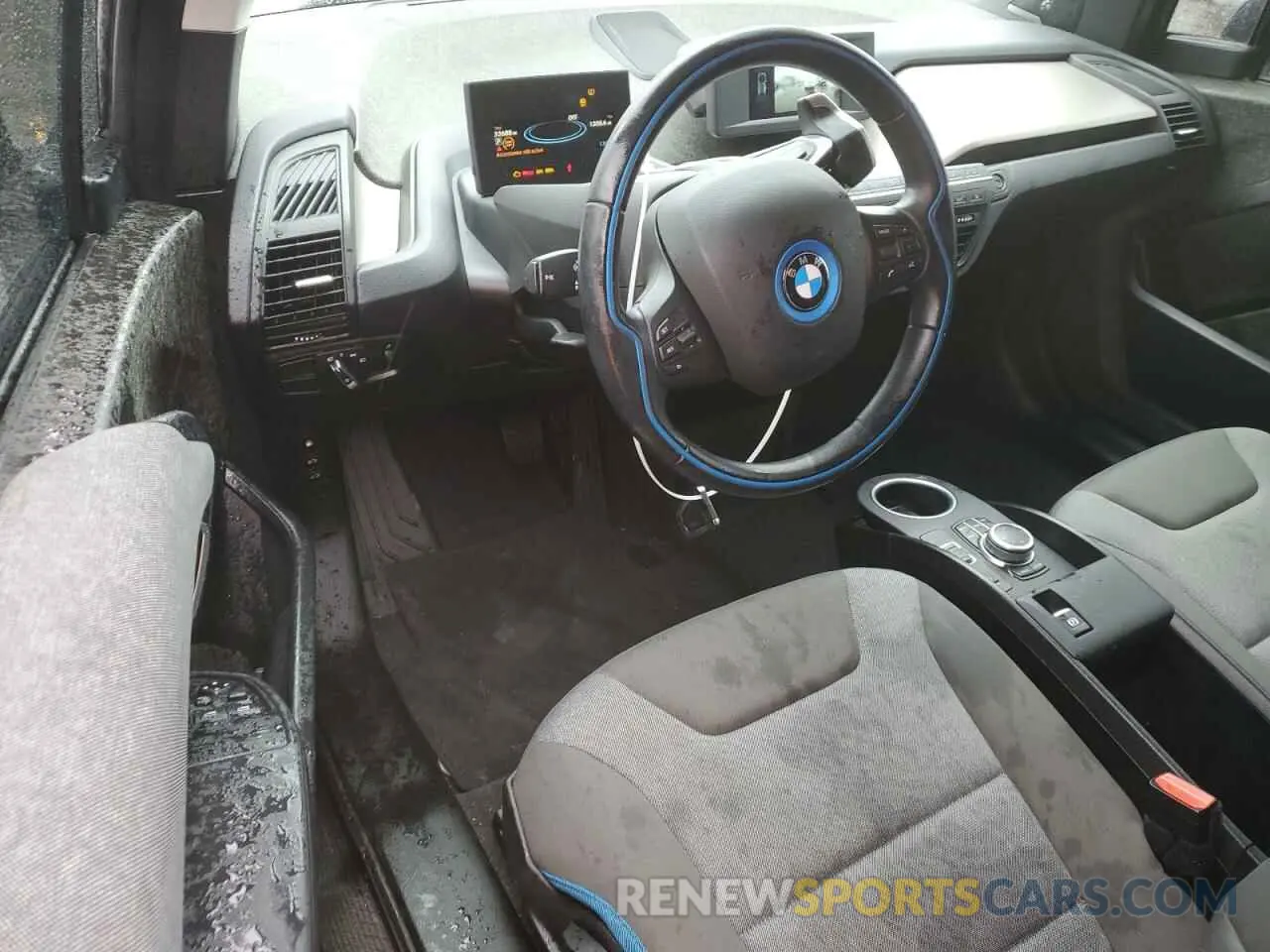 8 fotografías del automóvil dañado WBY8P8C05M7J46852 BMW I SERIES 2021