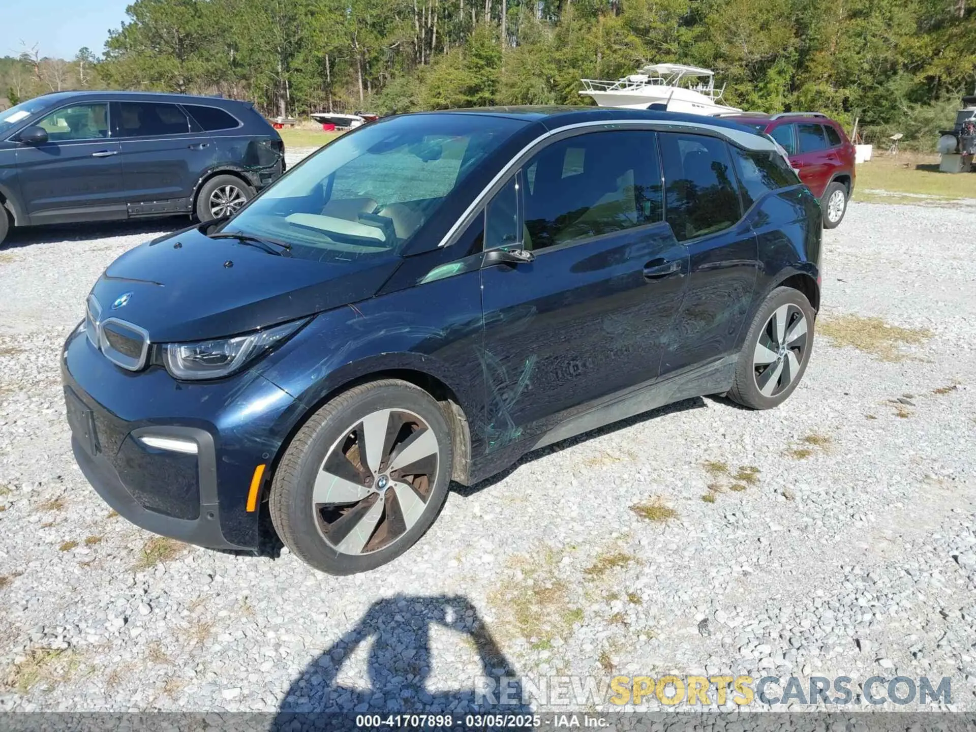2 fotografías del automóvil dañado WBY8P2C57K7E21520 BMW I3 2019