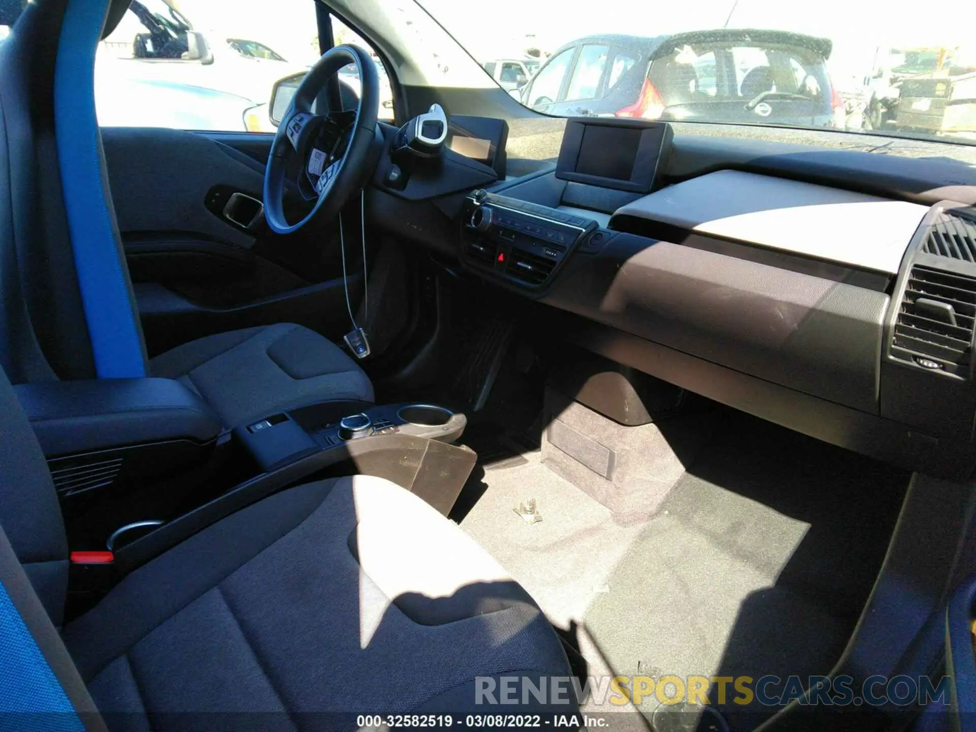 5 fotografías del automóvil dañado WBY8P4C55K7D28796 BMW I3 2019