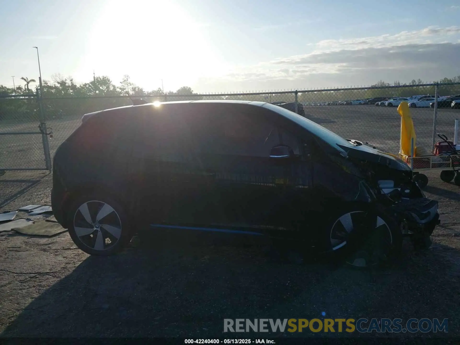 13 fotografías del automóvil dañado WBY8P4C5XK7D03005 BMW I3 2019