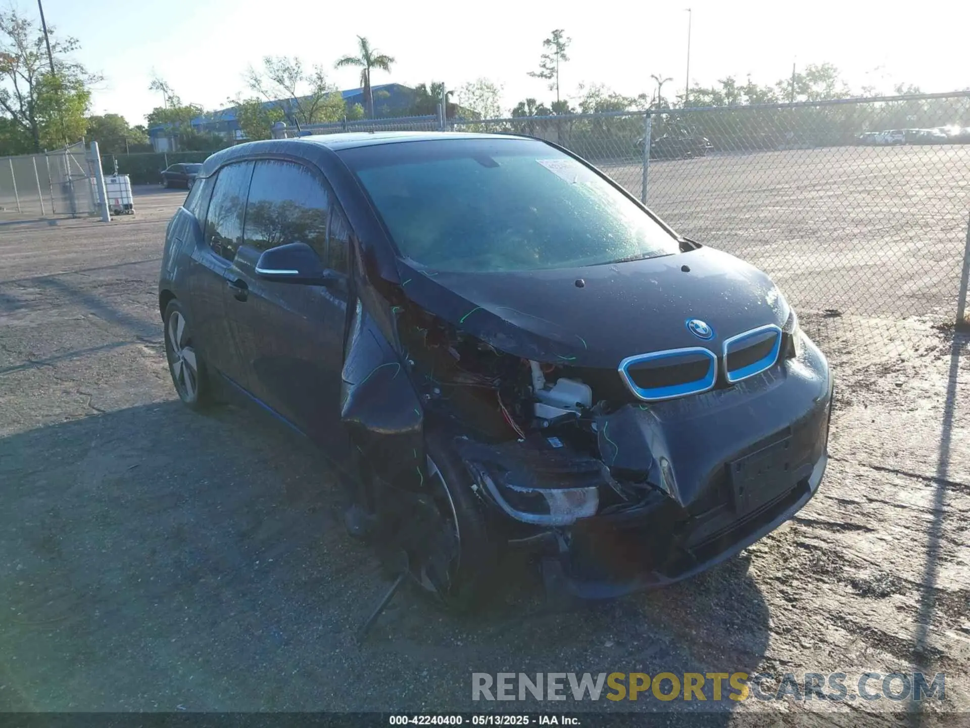 6 fotografías del automóvil dañado WBY8P4C5XK7D03005 BMW I3 2019
