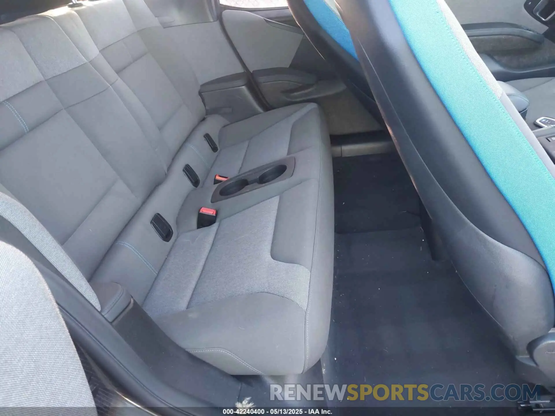 8 fotografías del automóvil dañado WBY8P4C5XK7D03005 BMW I3 2019
