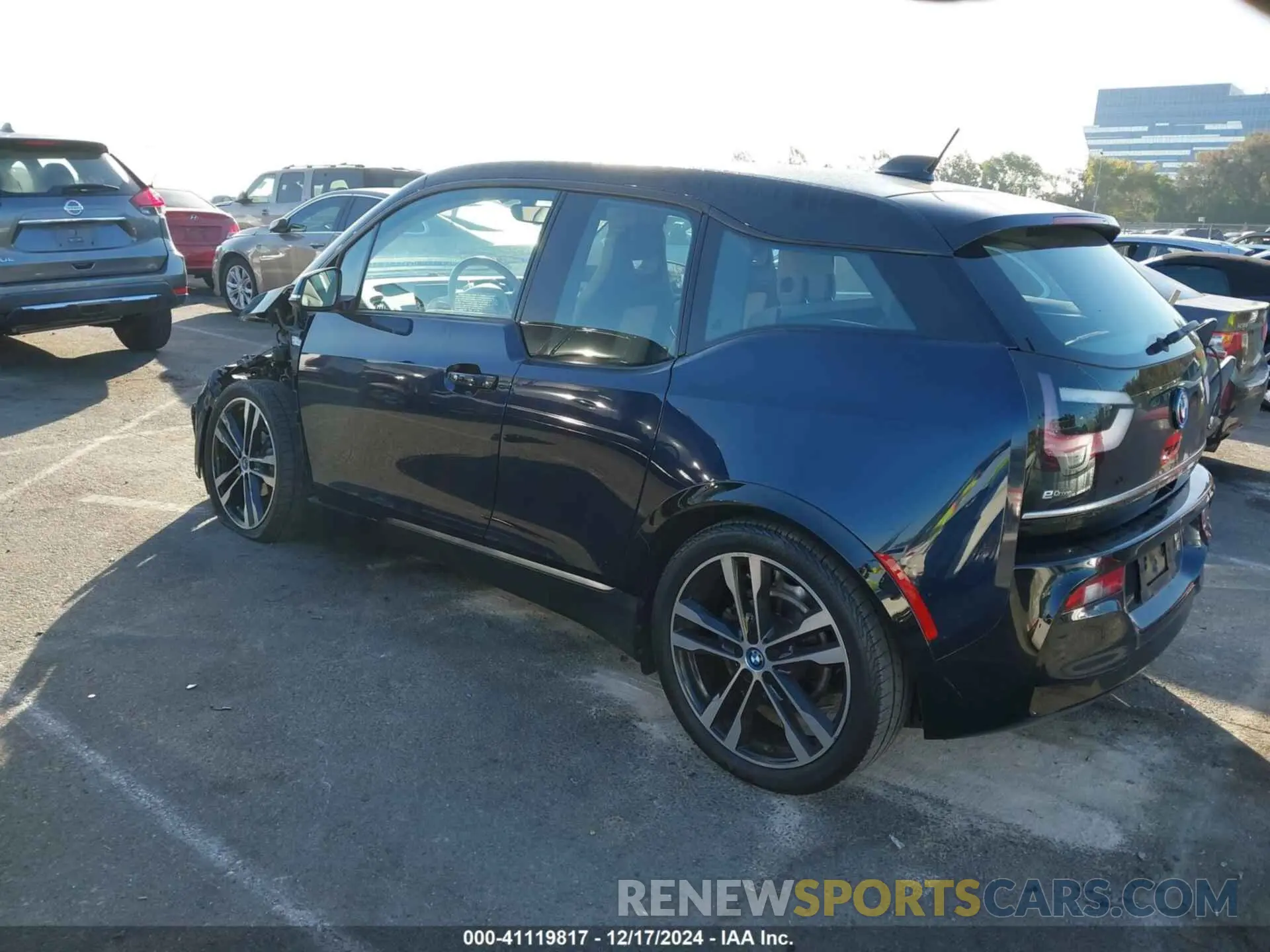 3 fotografías del automóvil dañado WBY8P8C5XK7D27795 BMW I3S 2019