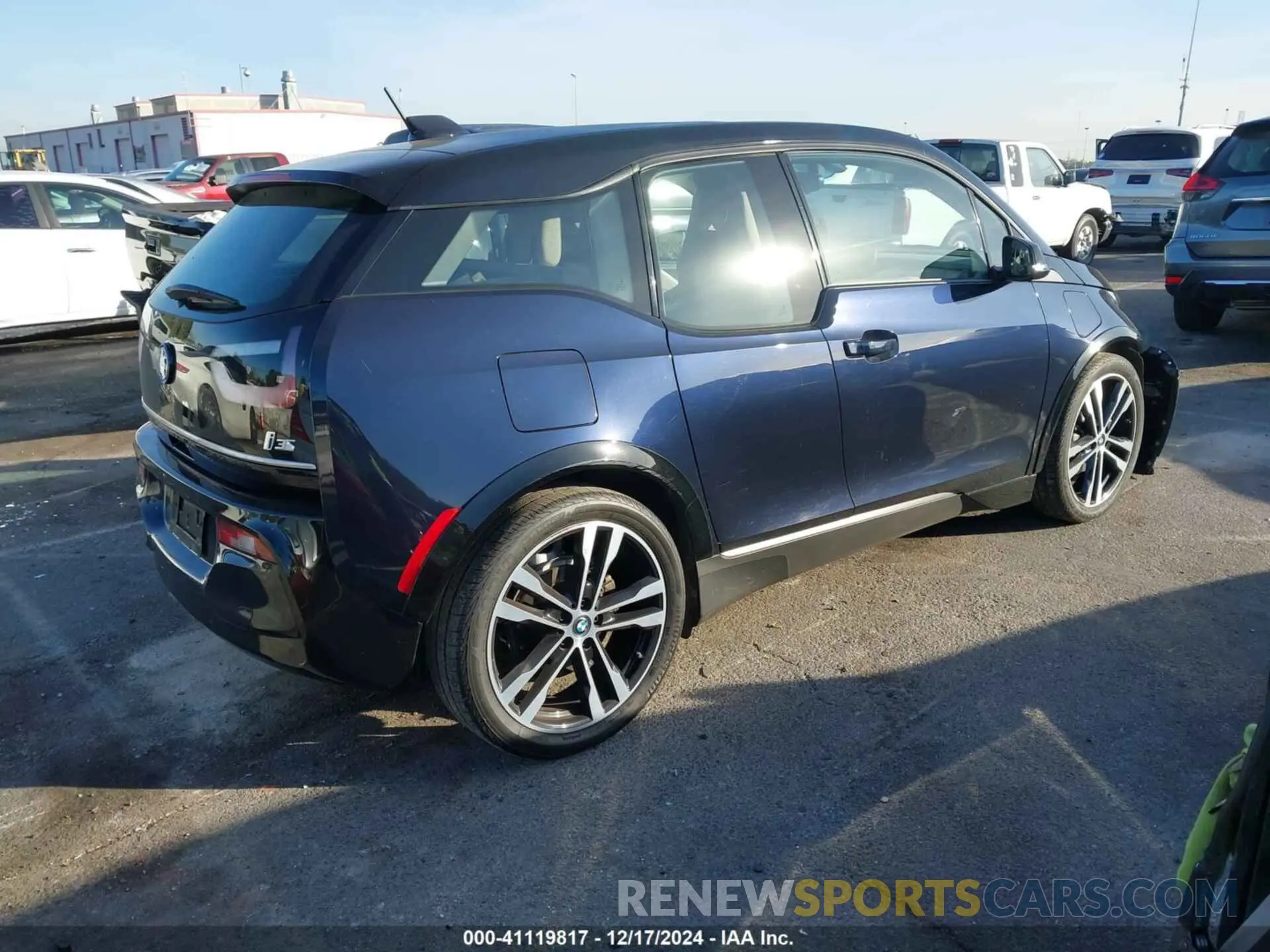 4 fotografías del automóvil dañado WBY8P8C5XK7D27795 BMW I3S 2019