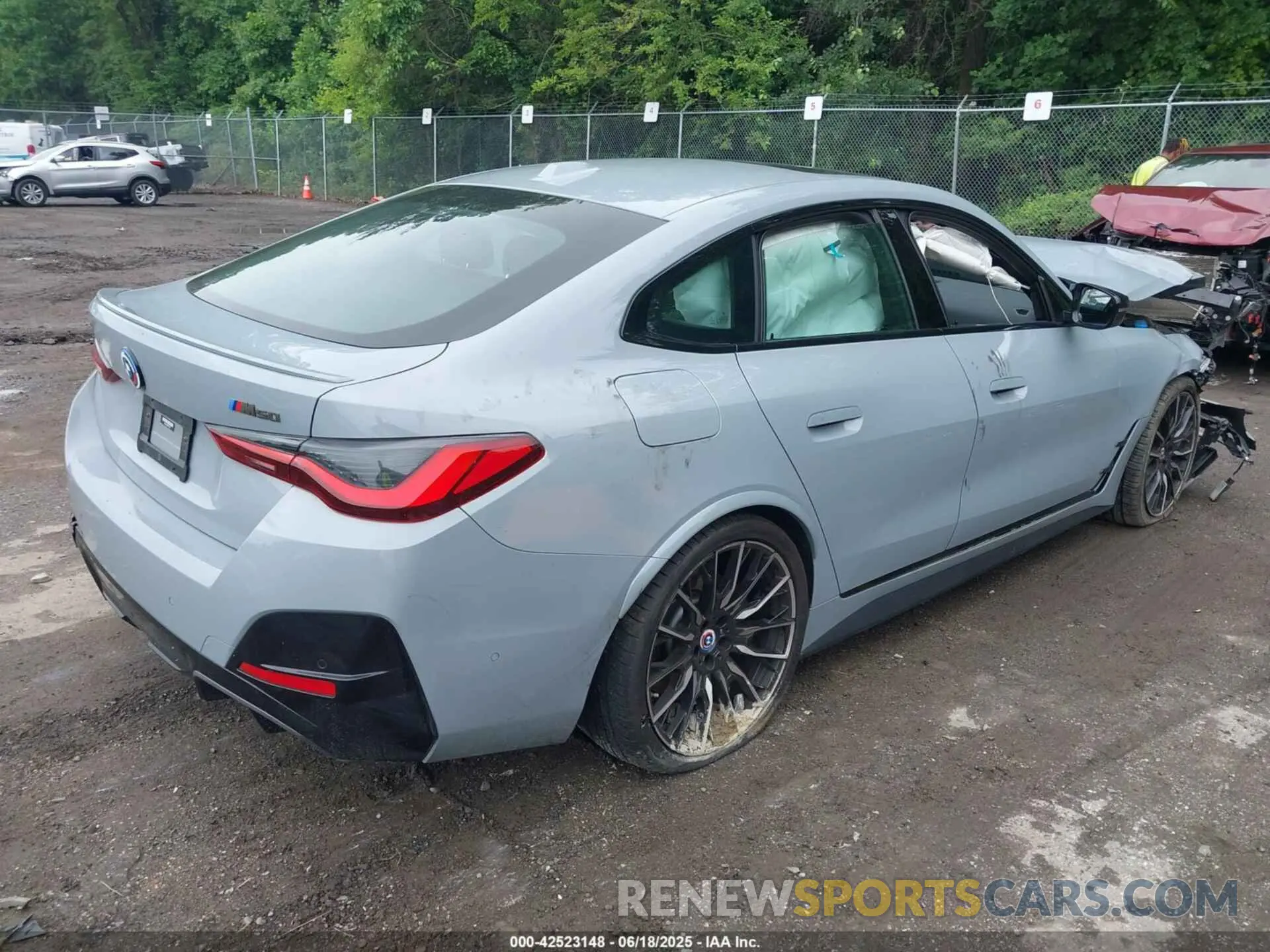 4 fotografías del automóvil dañado WBY33AW02NFN17224 BMW I4 2022