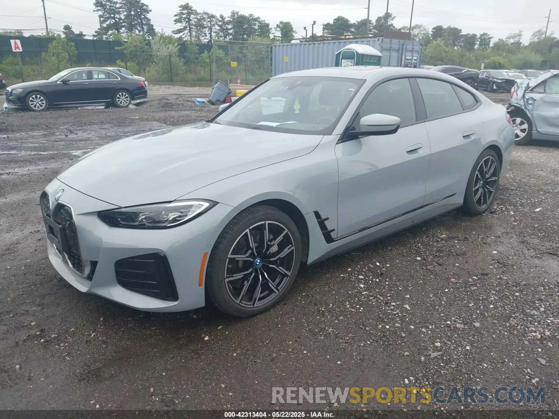 2 fotografías del automóvil dañado WBY73AW00NFN14842 BMW I4 2022