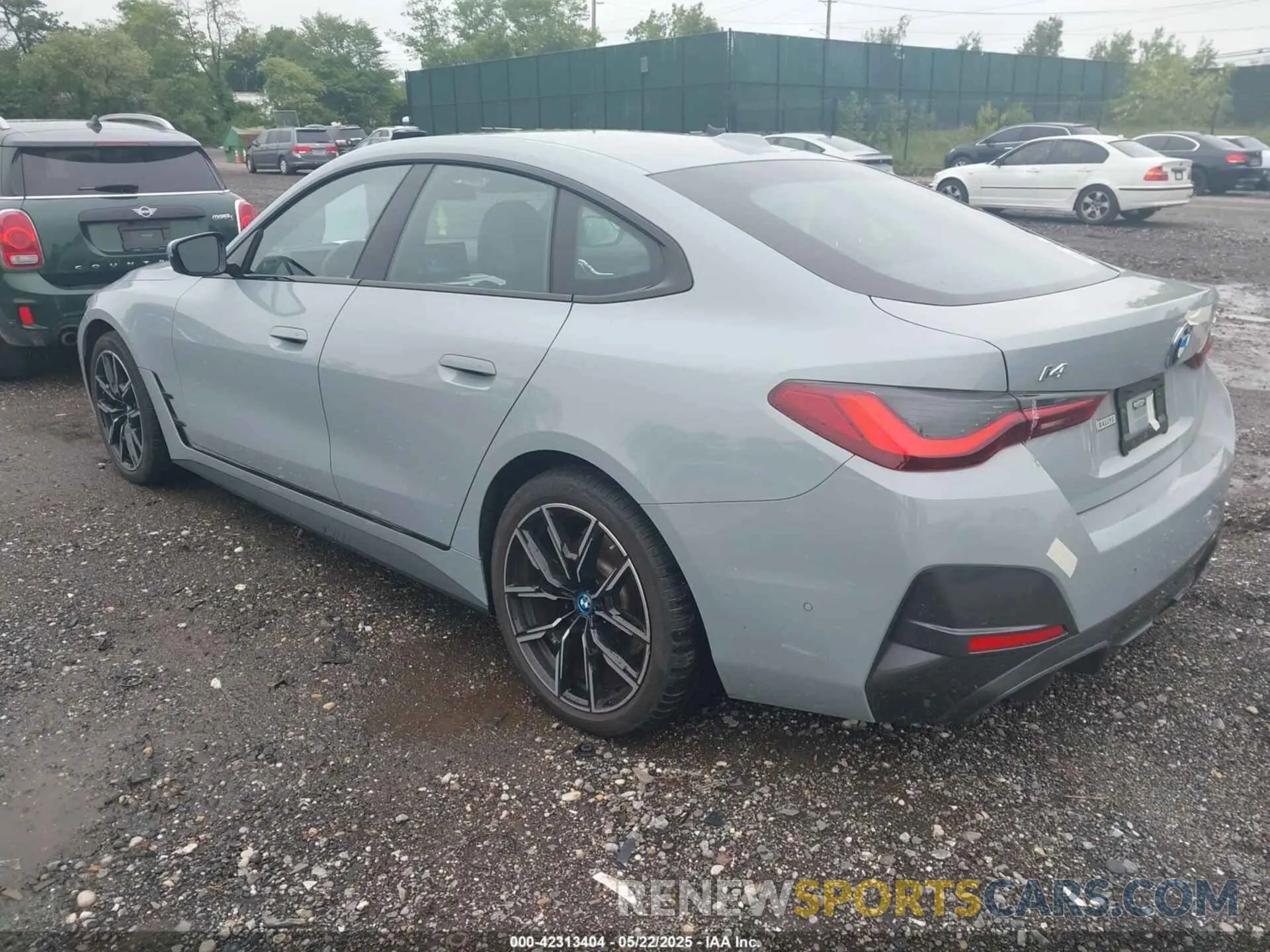 3 fotografías del automóvil dañado WBY73AW00NFN14842 BMW I4 2022
