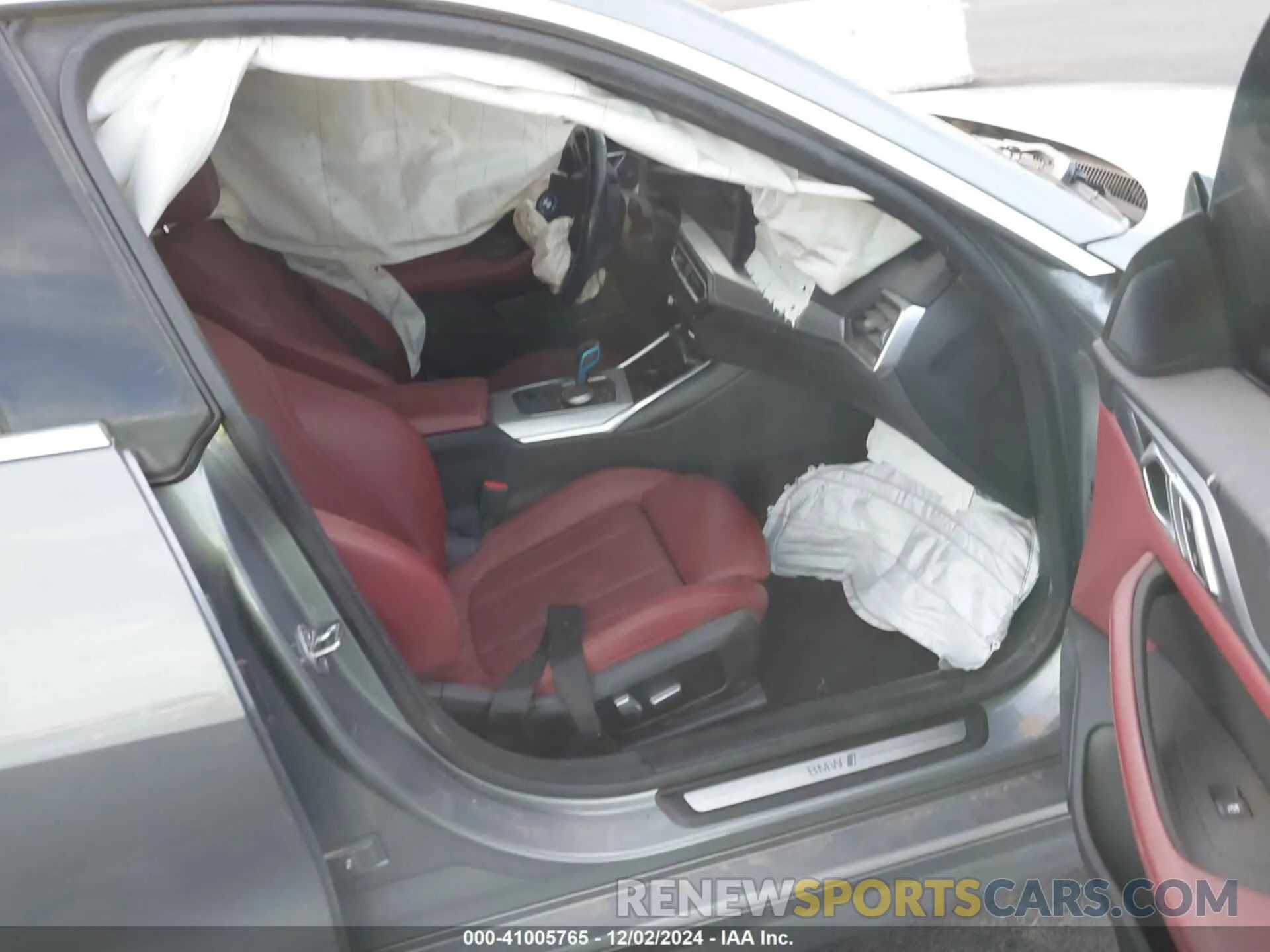 5 fotografías del automóvil dañado WBY73AW06NFN11783 BMW I4 2022