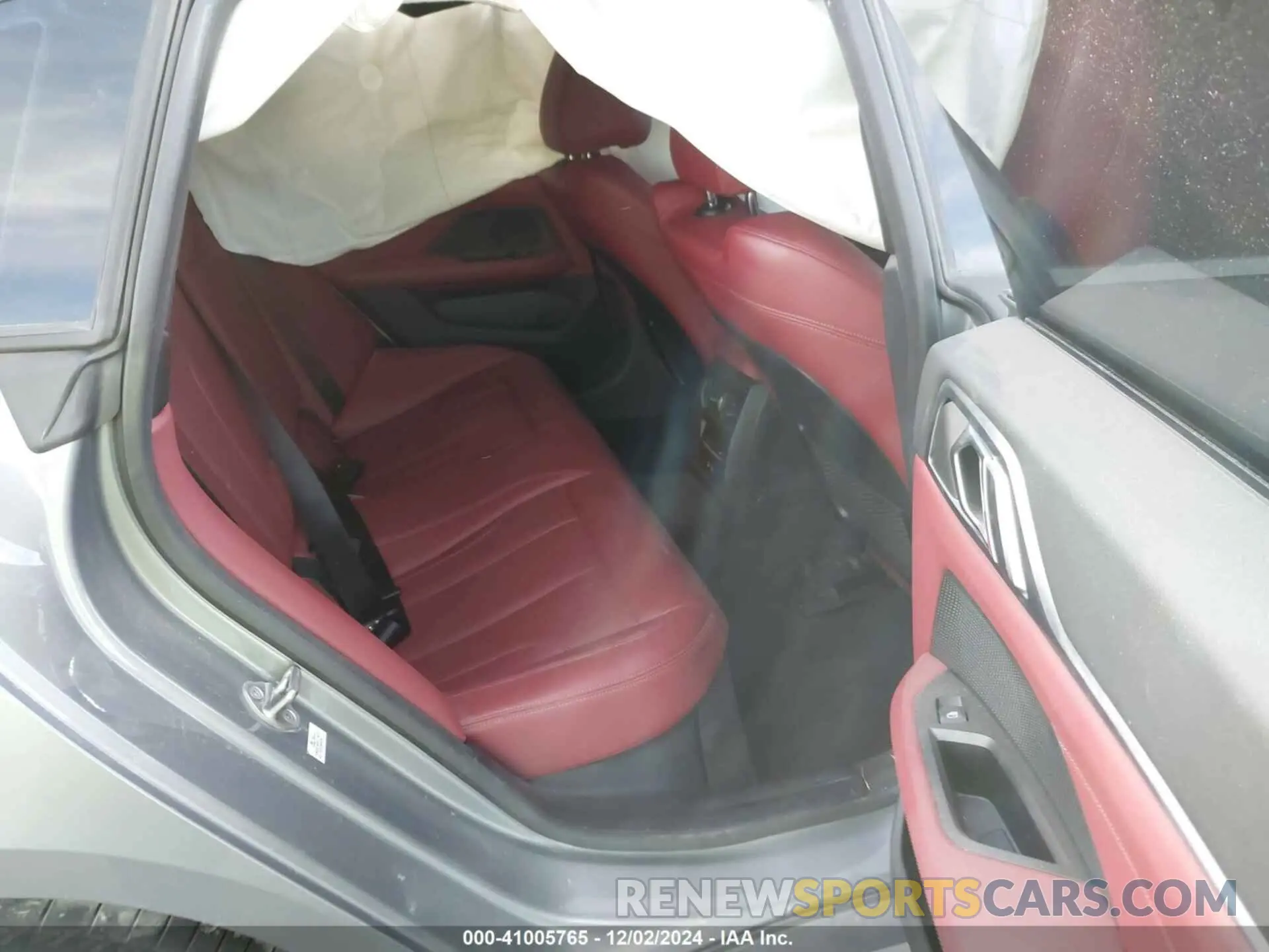 8 fotografías del automóvil dañado WBY73AW06NFN11783 BMW I4 2022