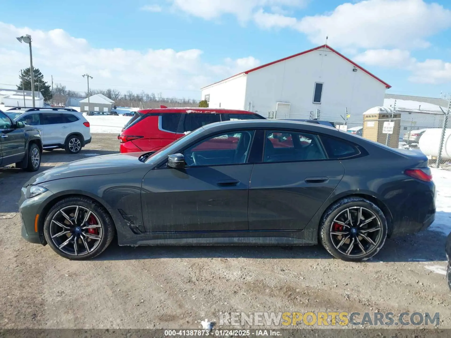 14 fotografías del automóvil dañado WBY33AW03PFN81310 BMW I4 2023