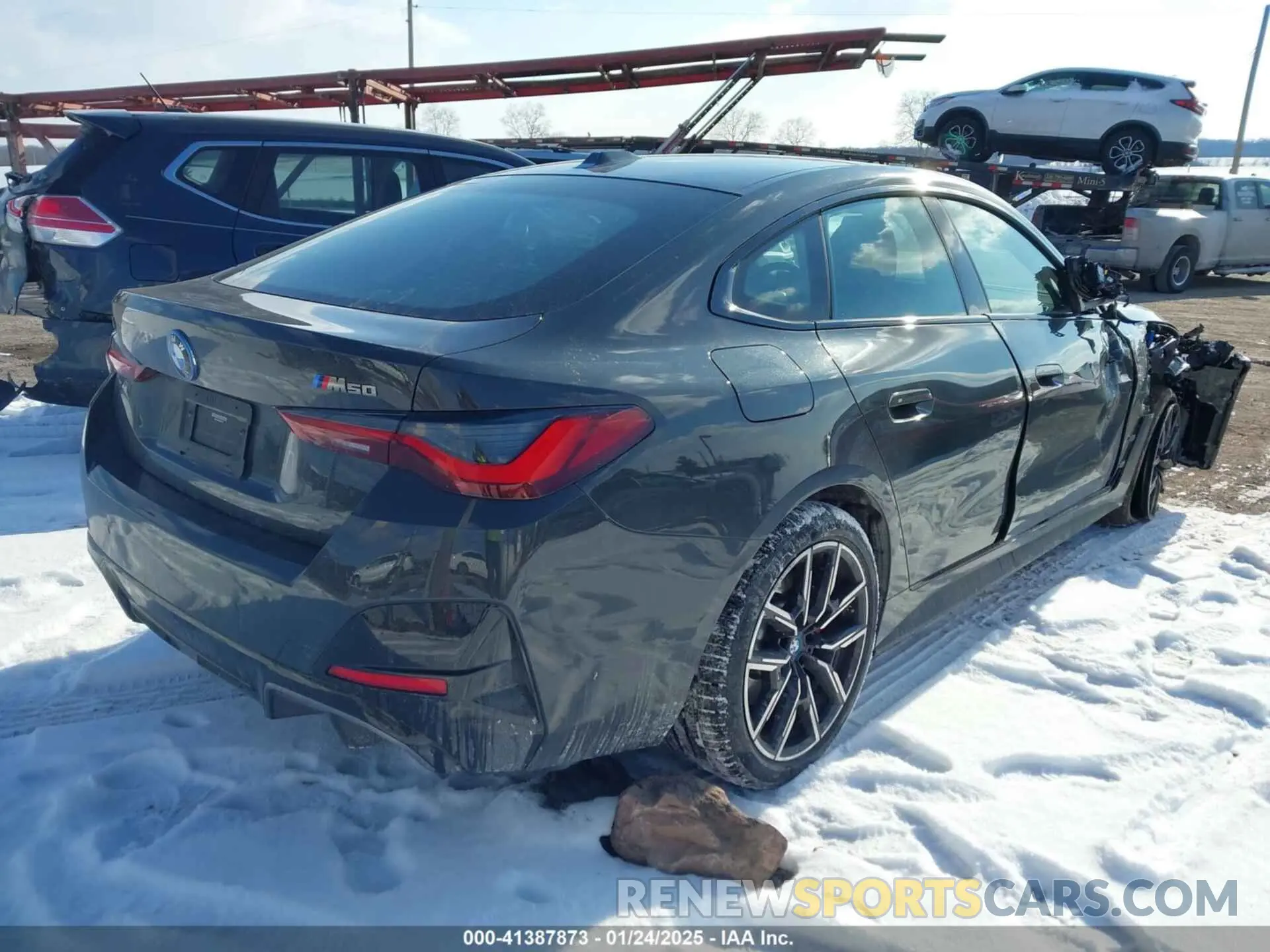 4 fotografías del automóvil dañado WBY33AW03PFN81310 BMW I4 2023