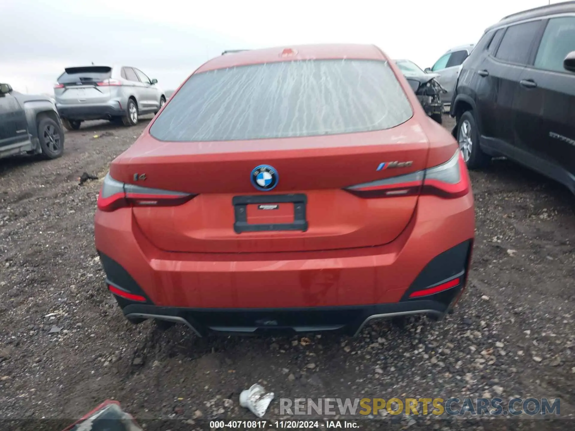 17 fotografías del automóvil dañado WBY33AW04PFP54493 BMW I4 2023