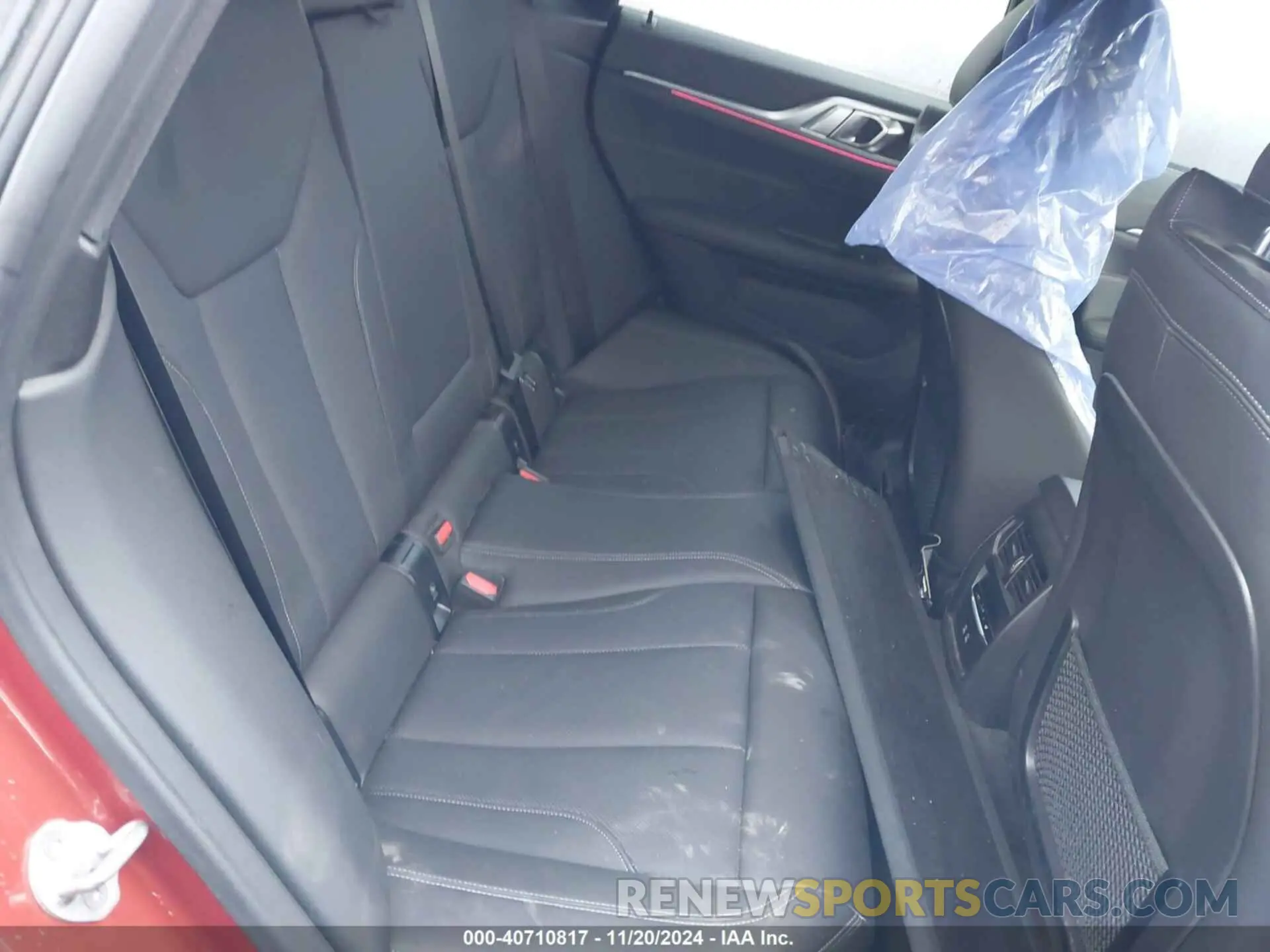 8 fotografías del automóvil dañado WBY33AW04PFP54493 BMW I4 2023
