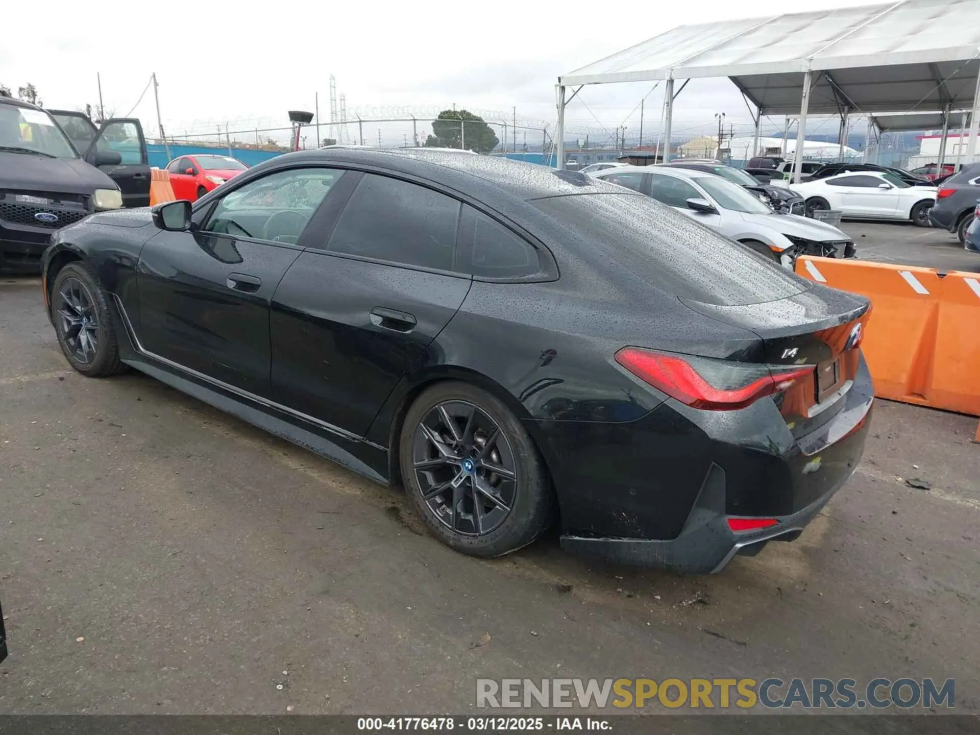 3 fotografías del automóvil dañado WBY43AW04PFP61870 BMW I4 2023