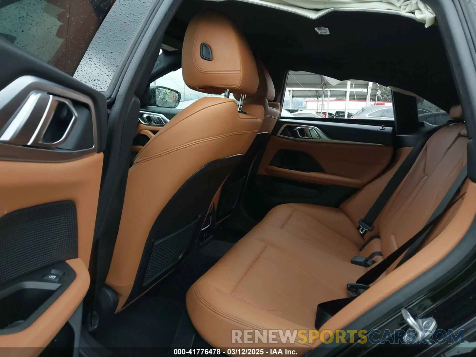 8 fotografías del automóvil dañado WBY43AW04PFP61870 BMW I4 2023