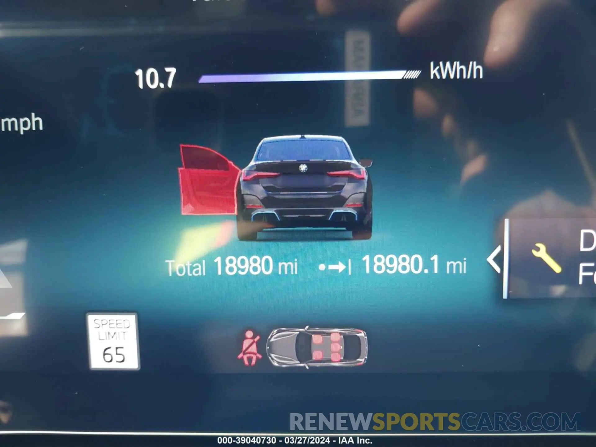 15 fotografías del automóvil dañado WBY73AW01PFP04765 BMW I4 2023