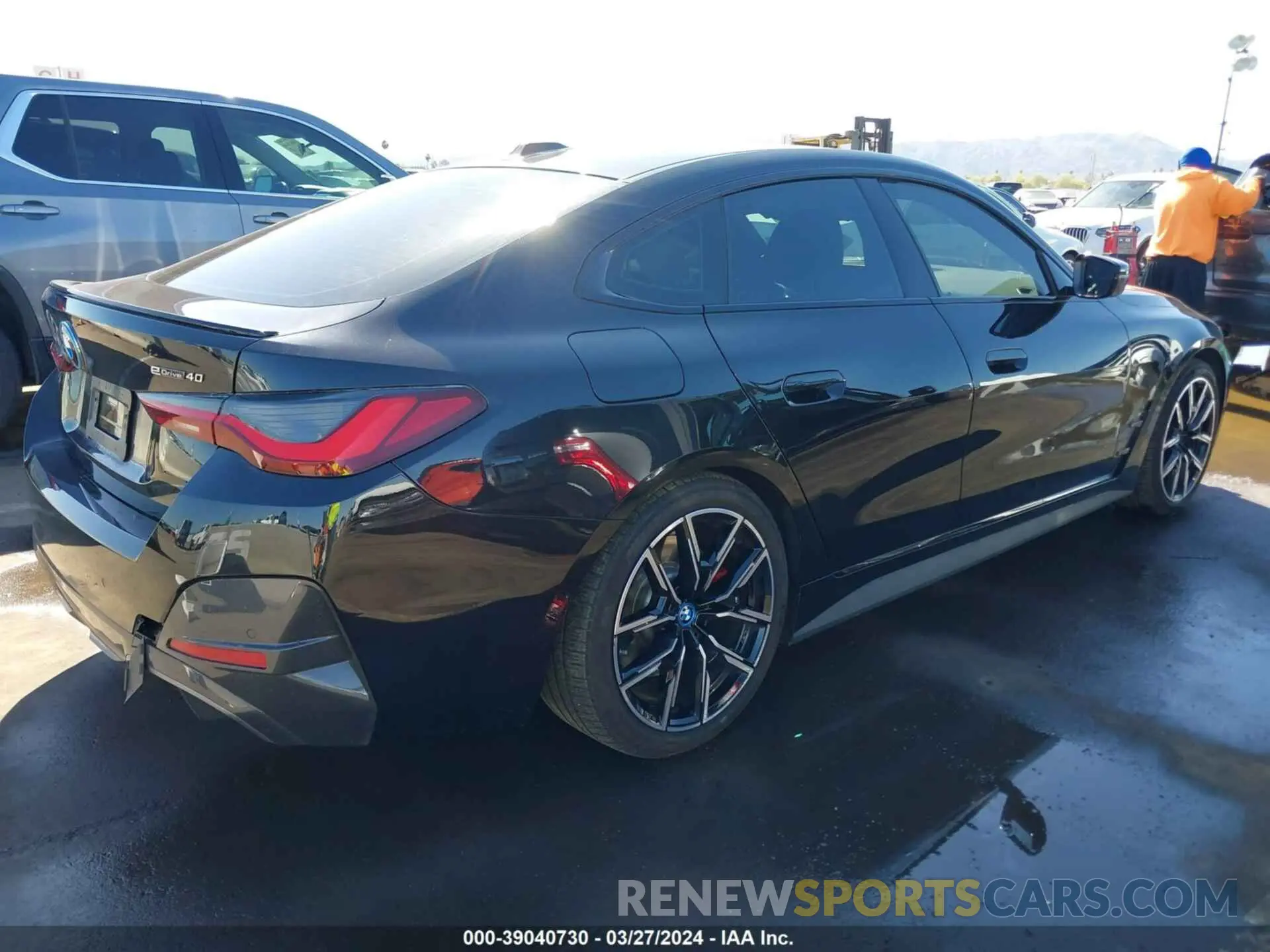 4 fotografías del automóvil dañado WBY73AW01PFP04765 BMW I4 2023