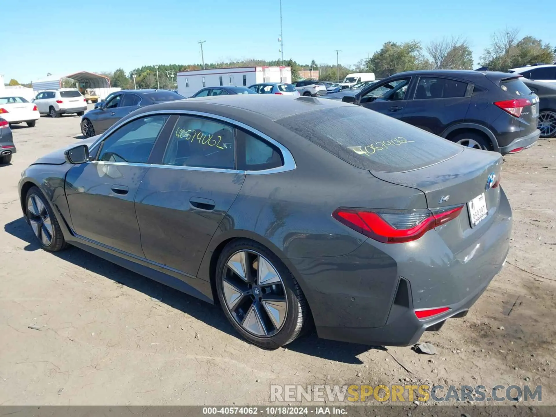 3 fotografías del automóvil dañado WBY73AW03PFP39033 BMW I4 2023