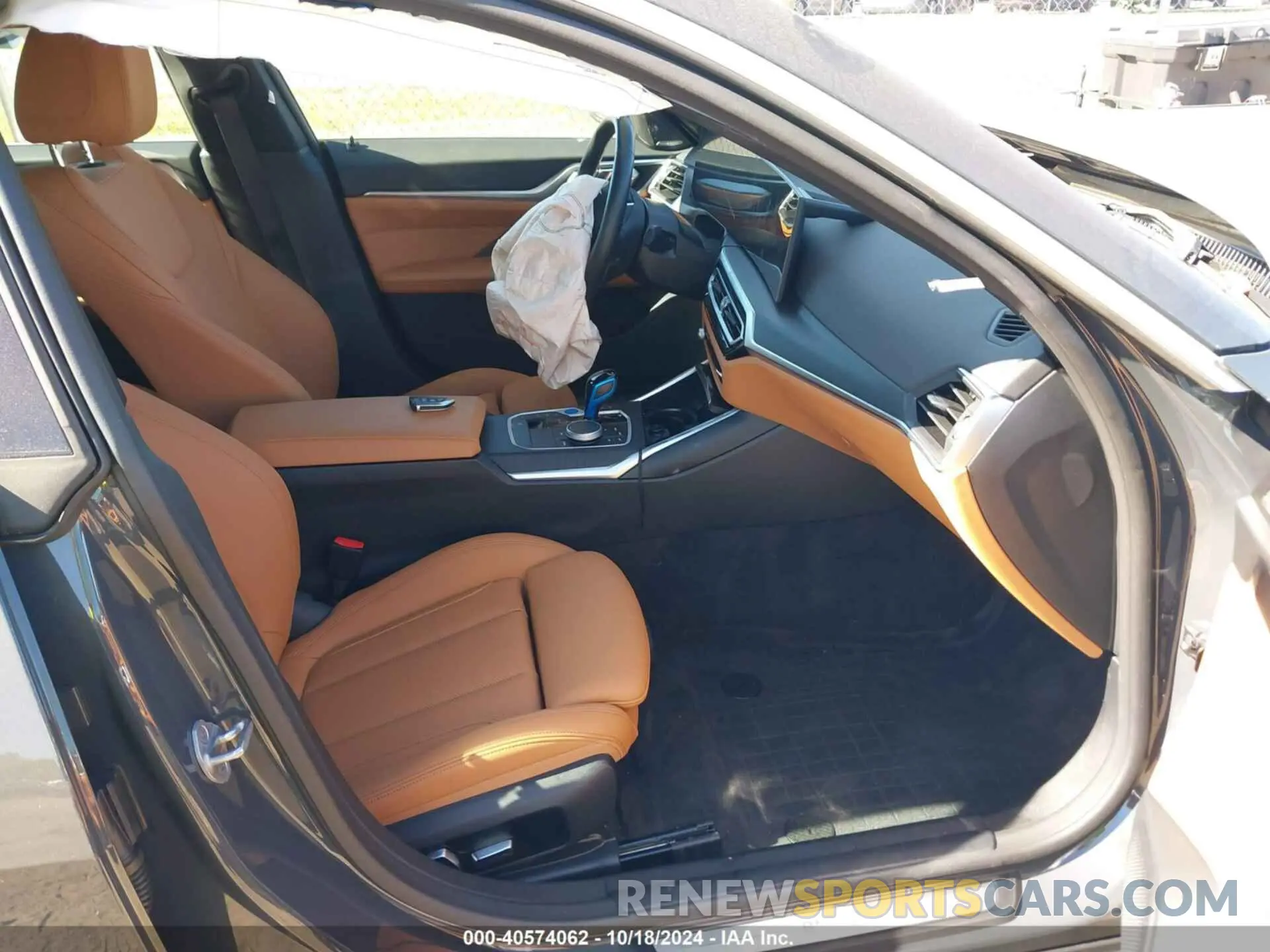 5 fotografías del automóvil dañado WBY73AW03PFP39033 BMW I4 2023