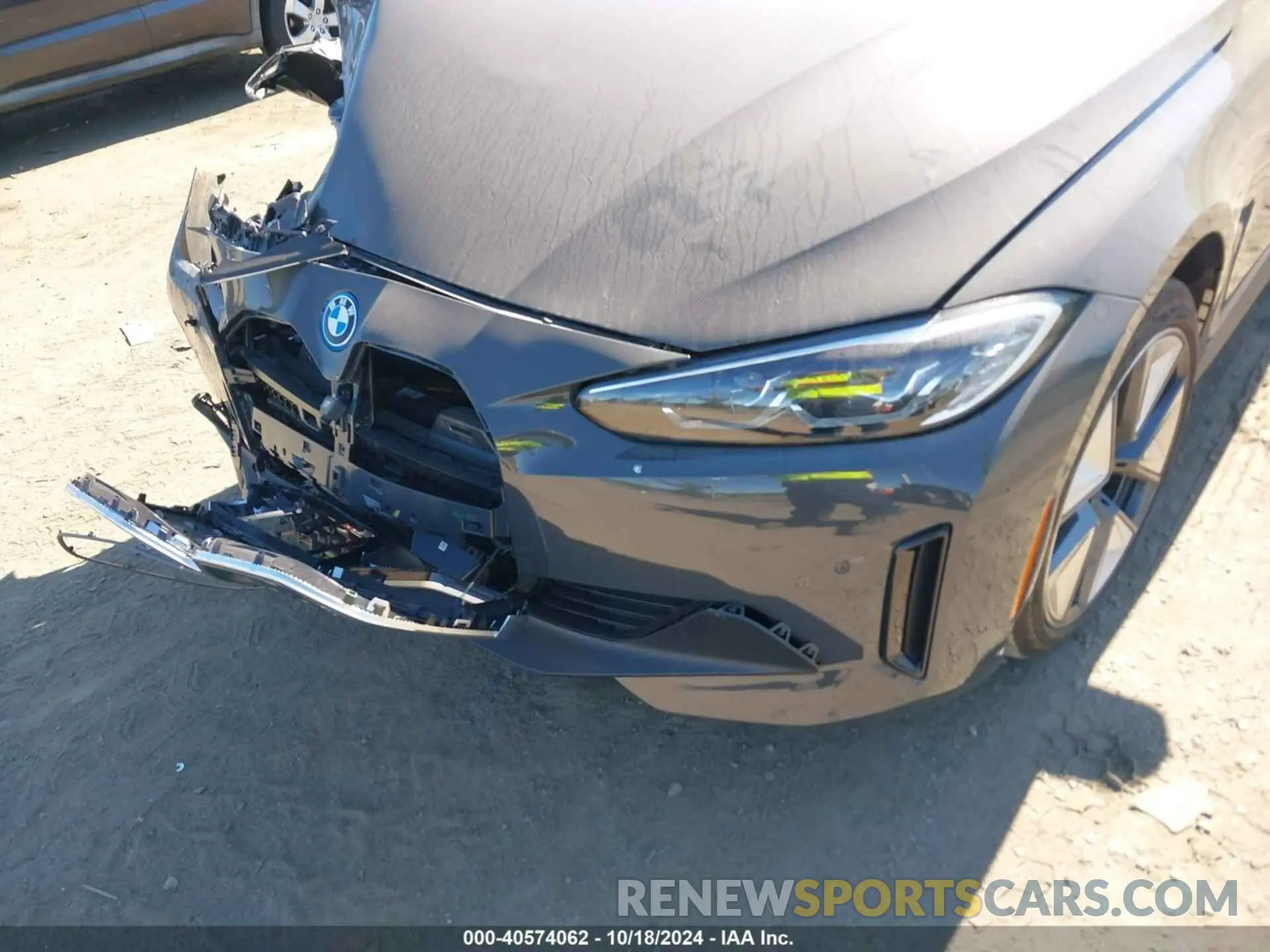 6 fotografías del automóvil dañado WBY73AW03PFP39033 BMW I4 2023