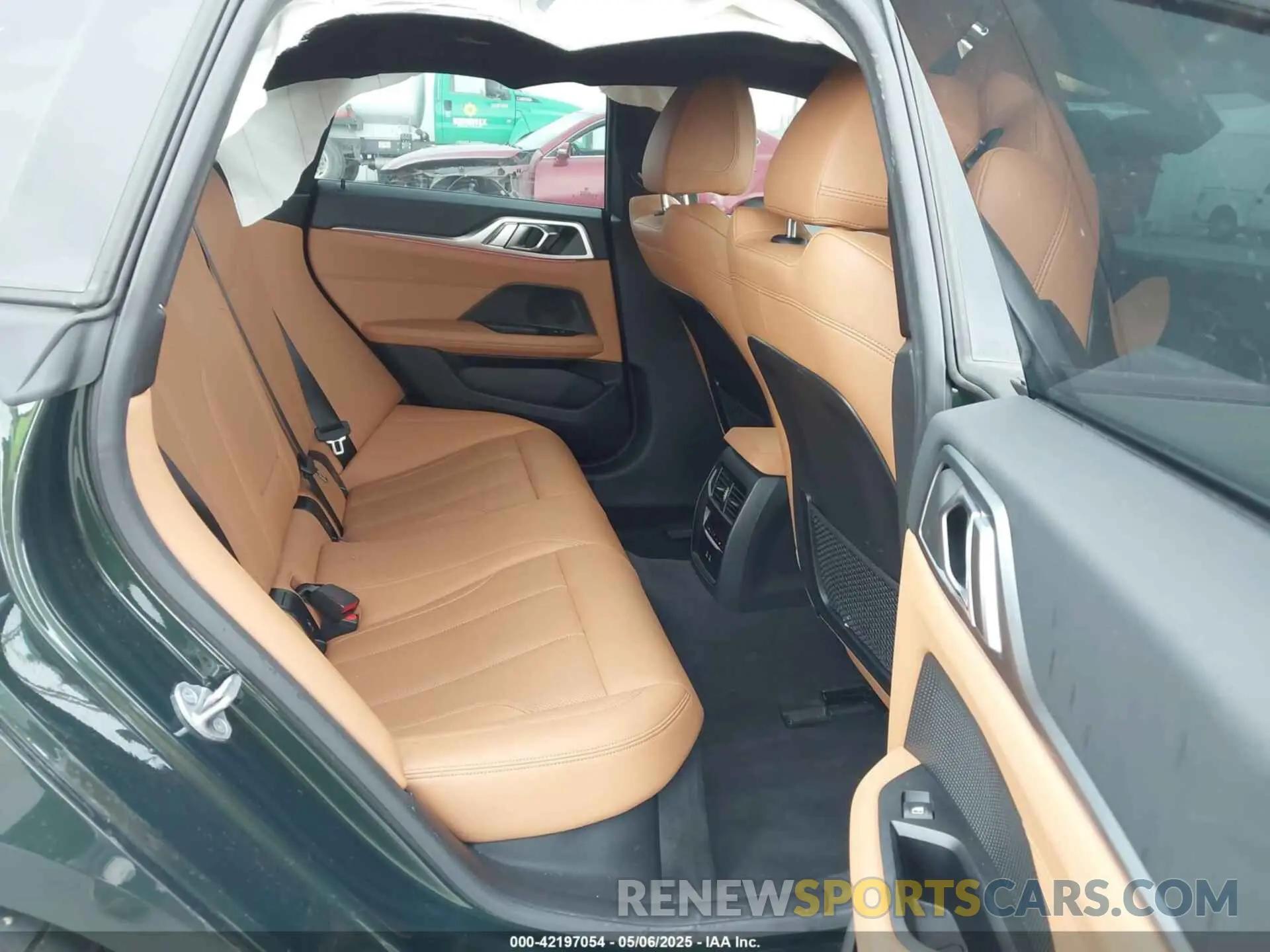 8 fotografías del automóvil dañado WBY73AW05PFP88444 BMW I4 2023