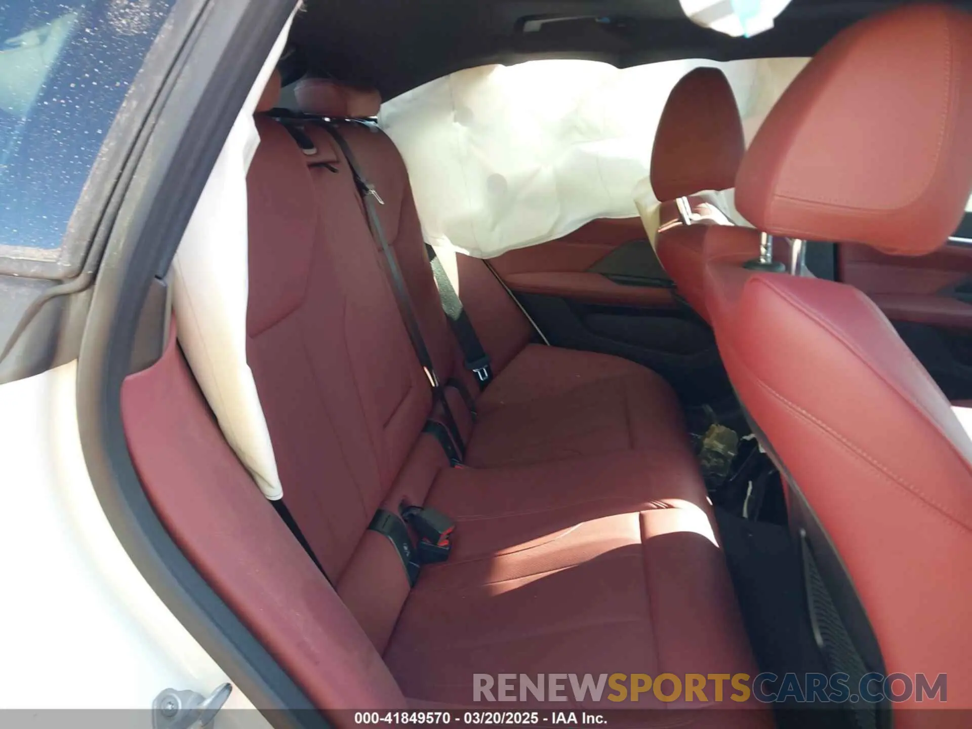 8 fotografías del automóvil dañado WBY73AW08PFN72118 BMW I4 2023