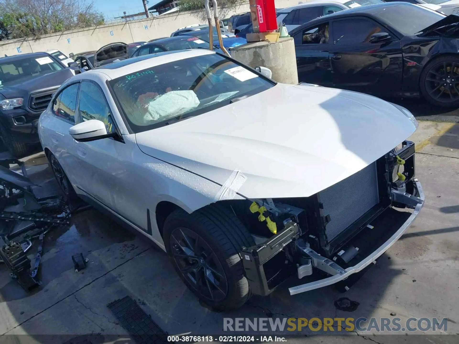 1 fotografías del automóvil dañado WBY73AW0XPFR31159 BMW I4 2023