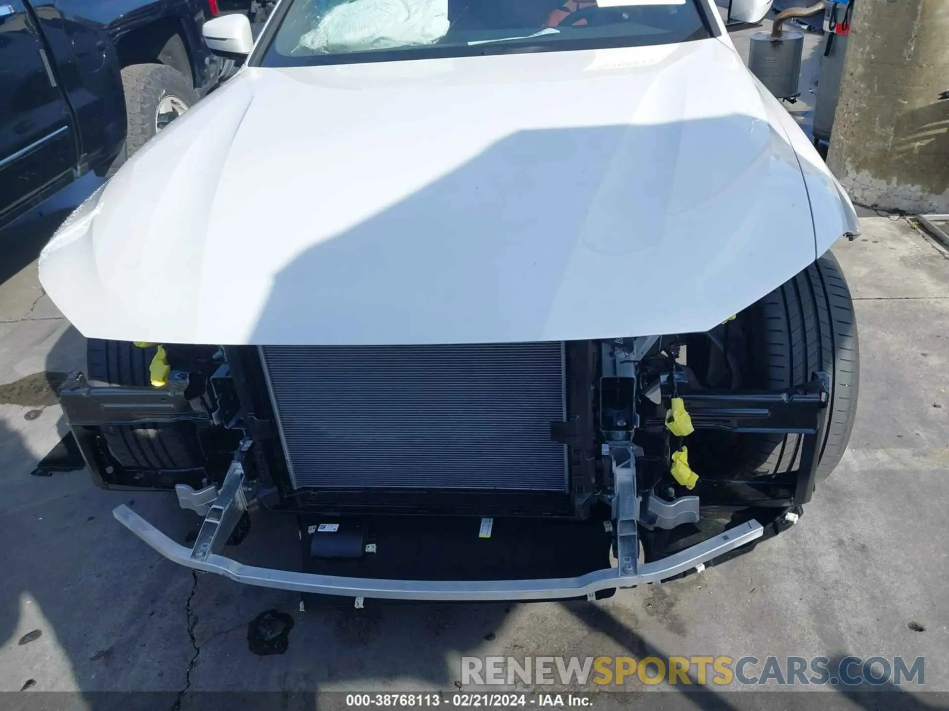 13 fotografías del automóvil dañado WBY73AW0XPFR31159 BMW I4 2023