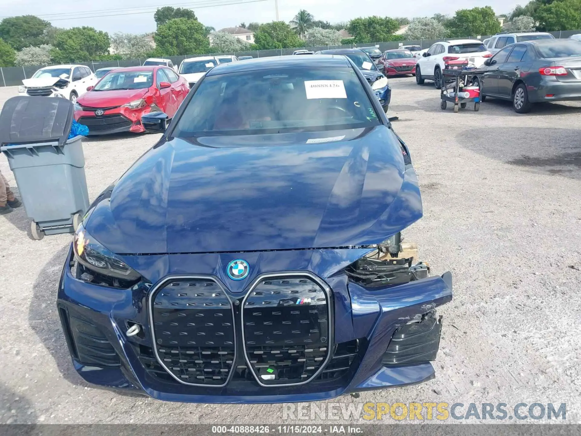 13 fotografías del automóvil dañado WBY33AW03RFR93715 BMW I4 2024