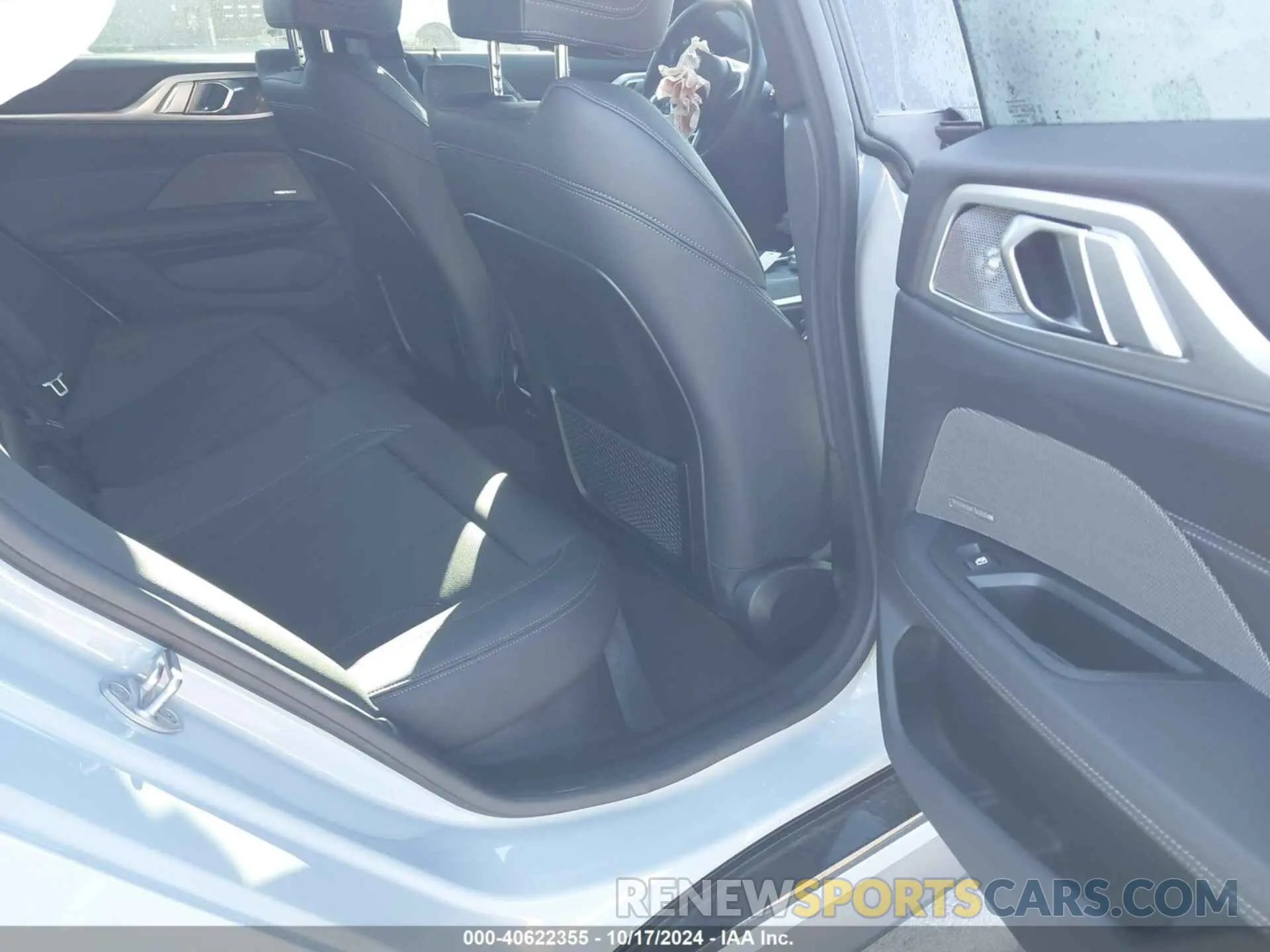8 fotografías del automóvil dañado WBY33AW09RFR96814 BMW I4 2024