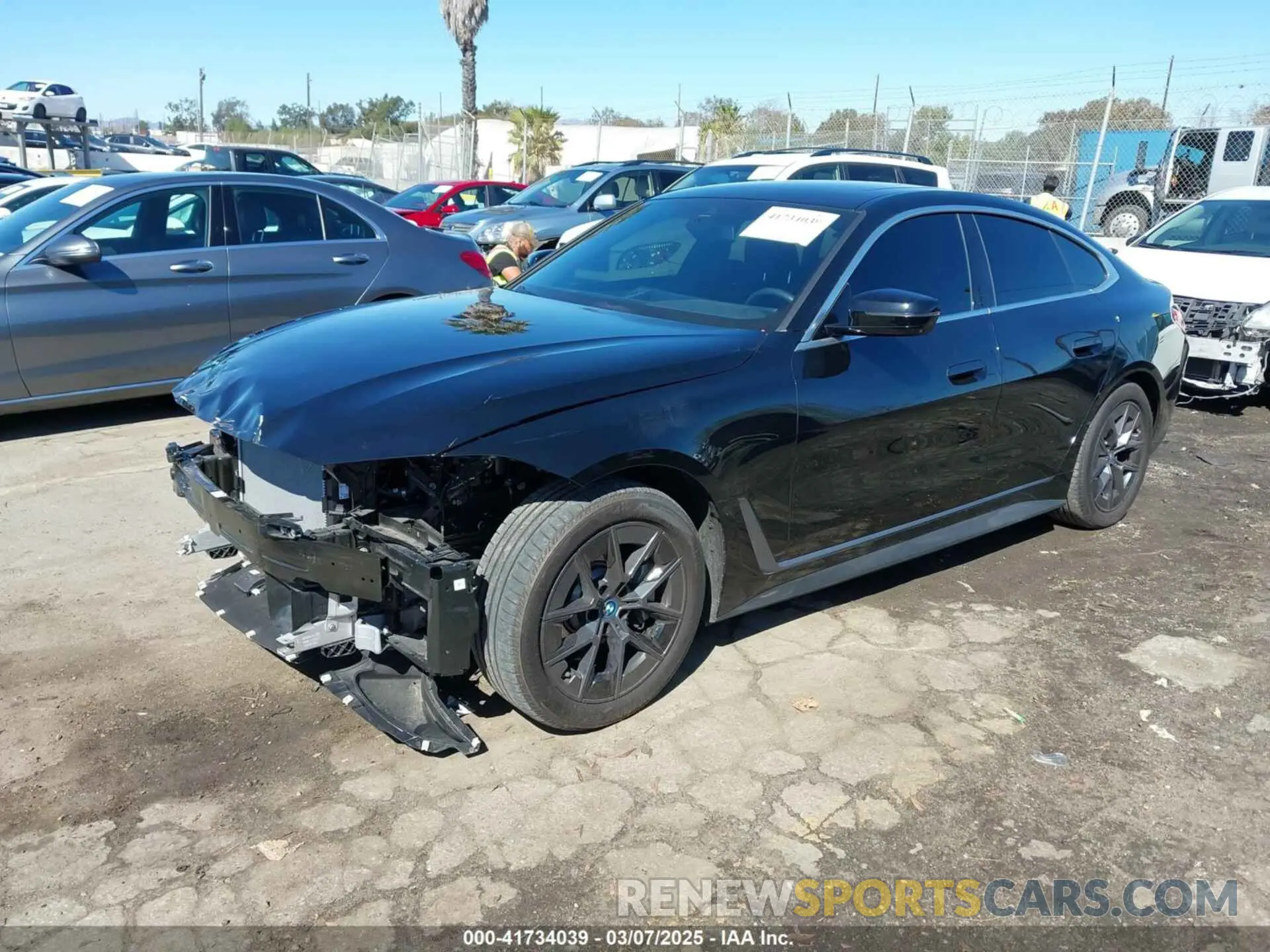 2 fotografías del automóvil dañado WBY43AW01RFS94328 BMW I4 2024