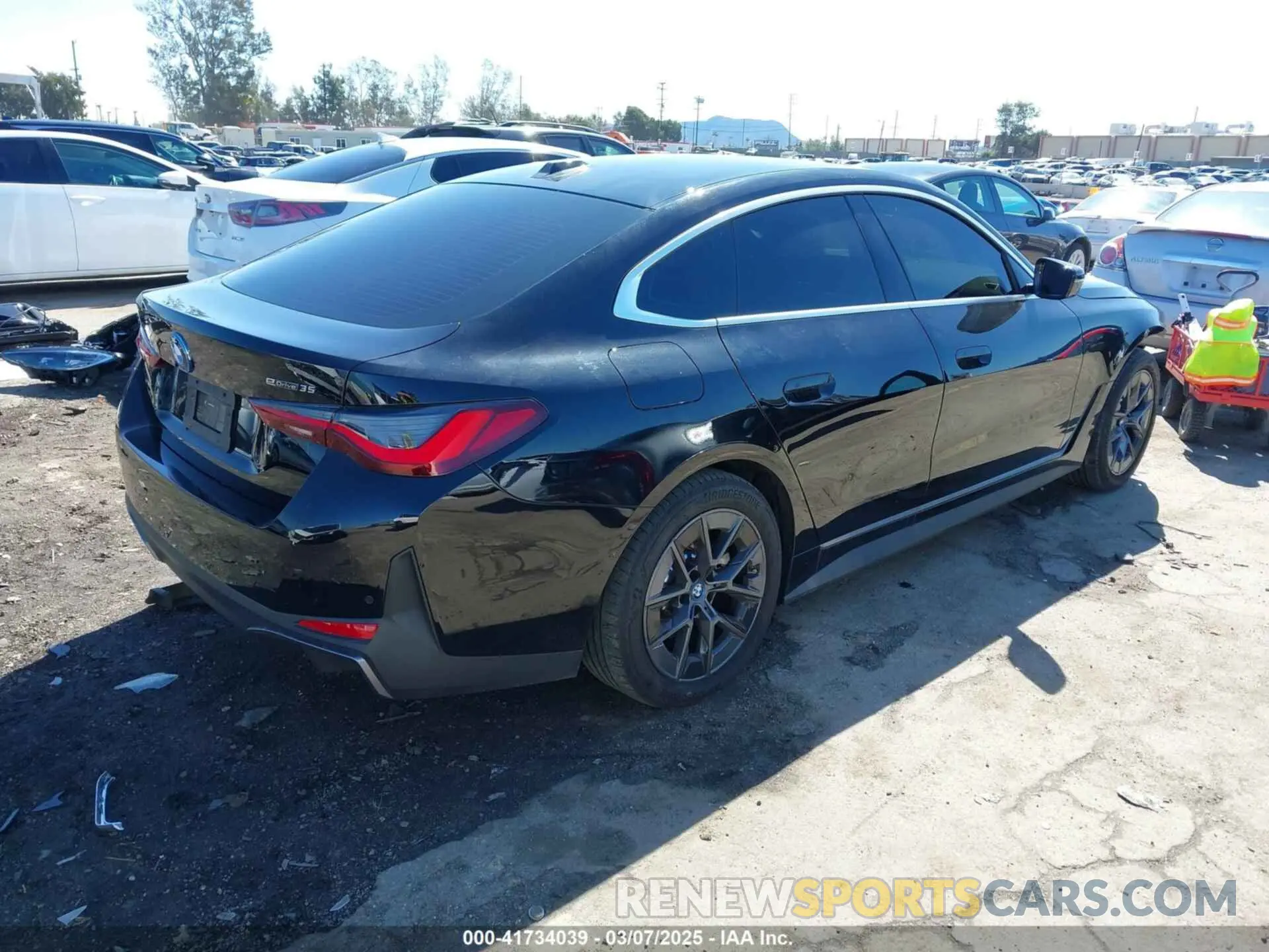 4 fotografías del automóvil dañado WBY43AW01RFS94328 BMW I4 2024