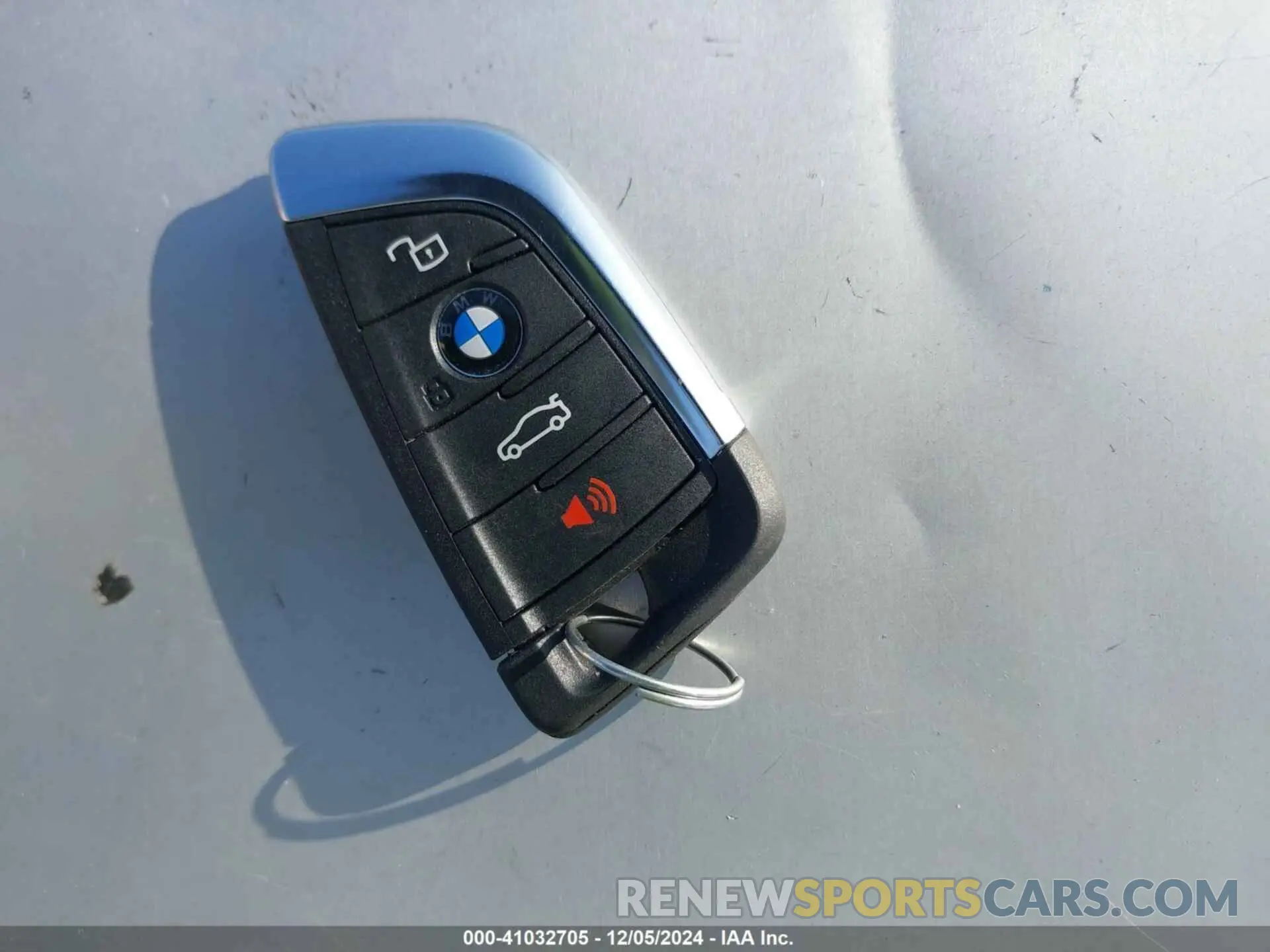 11 fotografías del automóvil dañado WBY43AW01RFS99206 BMW I4 2024