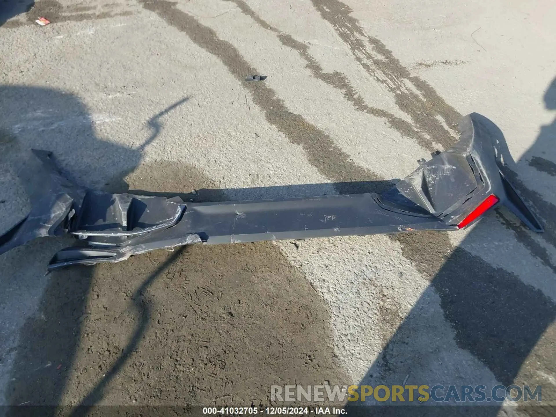 12 fotografías del automóvil dañado WBY43AW01RFS99206 BMW I4 2024