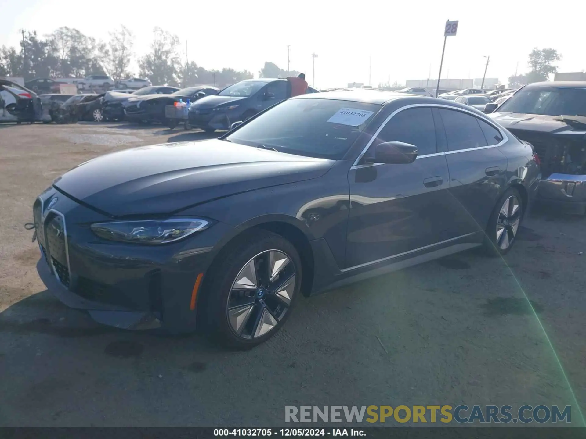 2 fotografías del automóvil dañado WBY43AW01RFS99206 BMW I4 2024