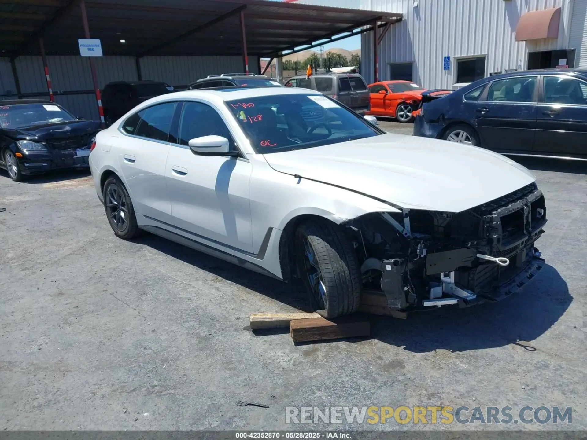 1 fotografías del automóvil dañado WBY43AW09RFS19070 BMW I4 2024