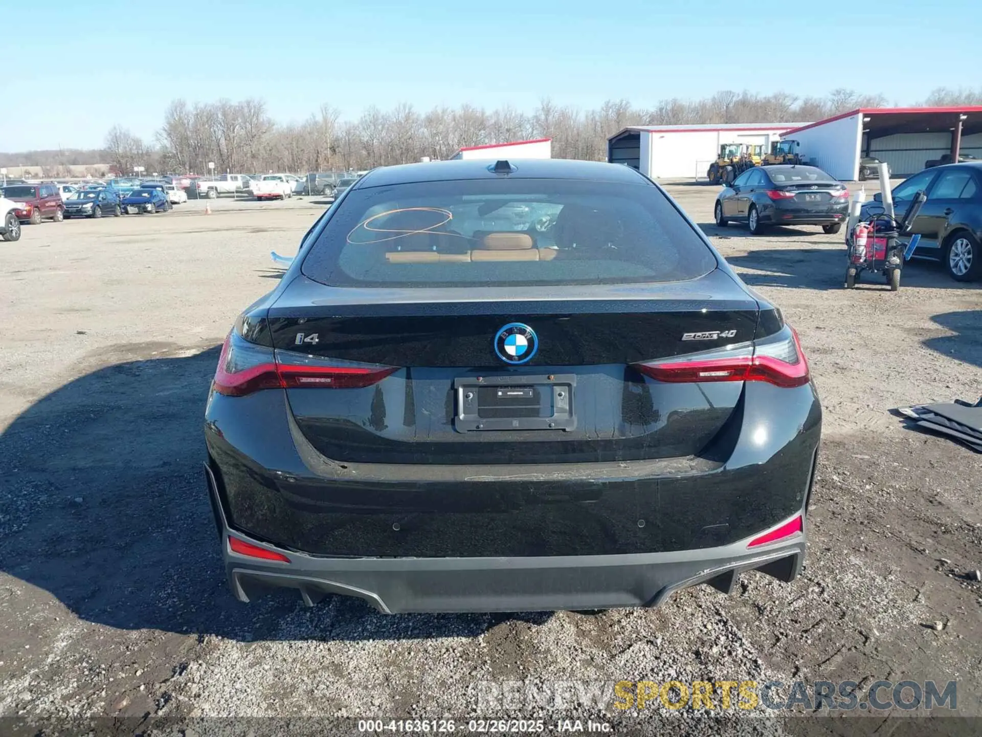 15 fotografías del automóvil dañado WBY73AW02RFT29049 BMW I4 2024