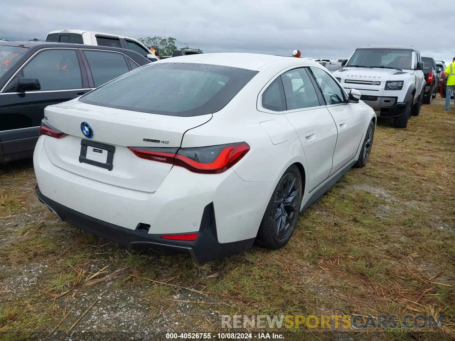 4 fotografías del automóvil dañado WBY73AW06RFR74822 BMW I4 2024
