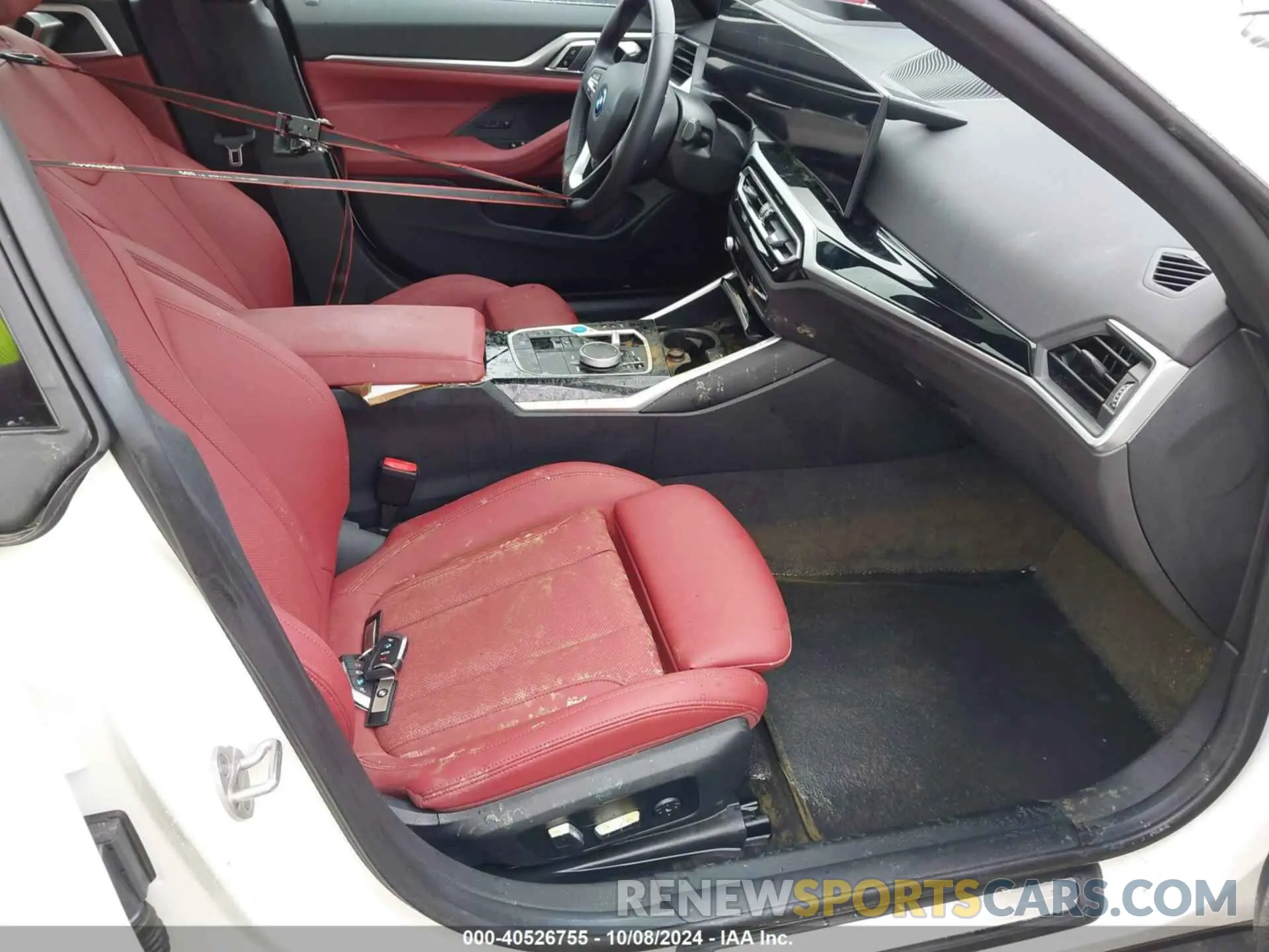 5 fotografías del automóvil dañado WBY73AW06RFR74822 BMW I4 2024