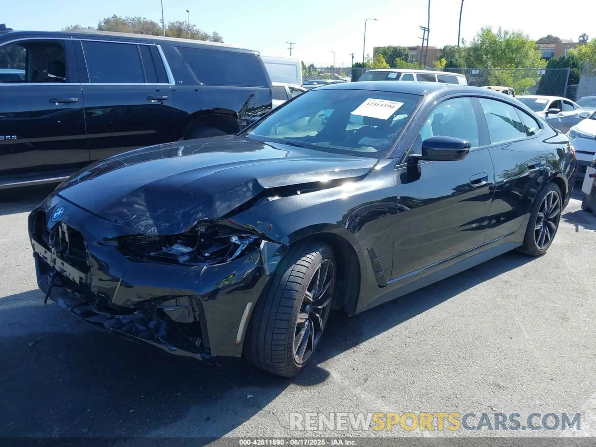 2 fotografías del automóvil dañado WBY73AW09RFS63308 BMW I4 2024