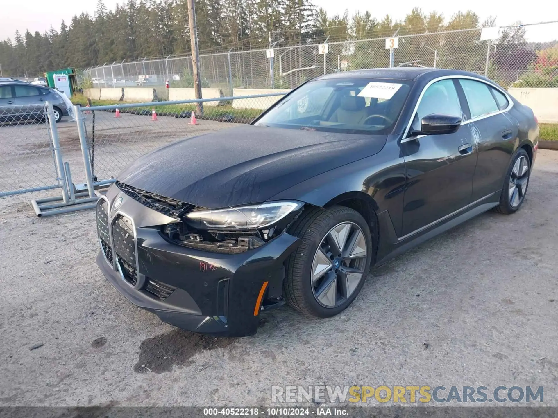 2 fotografías del automóvil dañado WBY83FB01RFR83502 BMW I4 2024